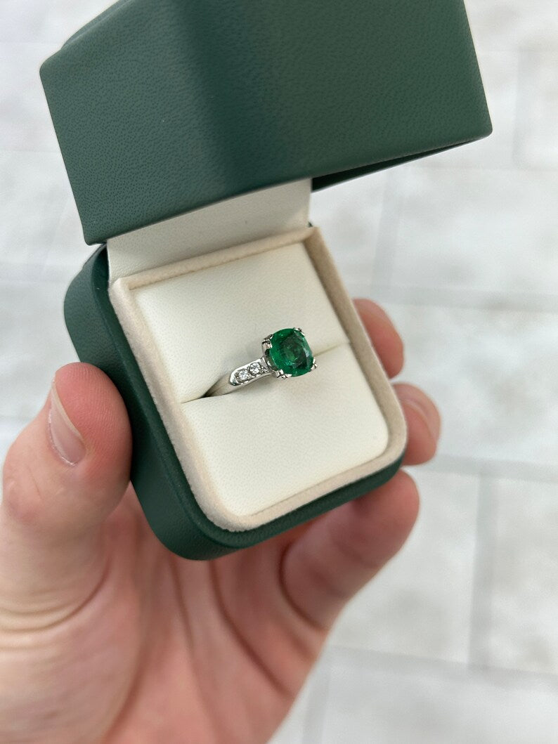2.40tcw 14K Gold Cushion Cut Emerald & Diamond Accent 5-Stone Engagement Ring for Women - Perfect for Proposals, Anniversaries & Special Occasions