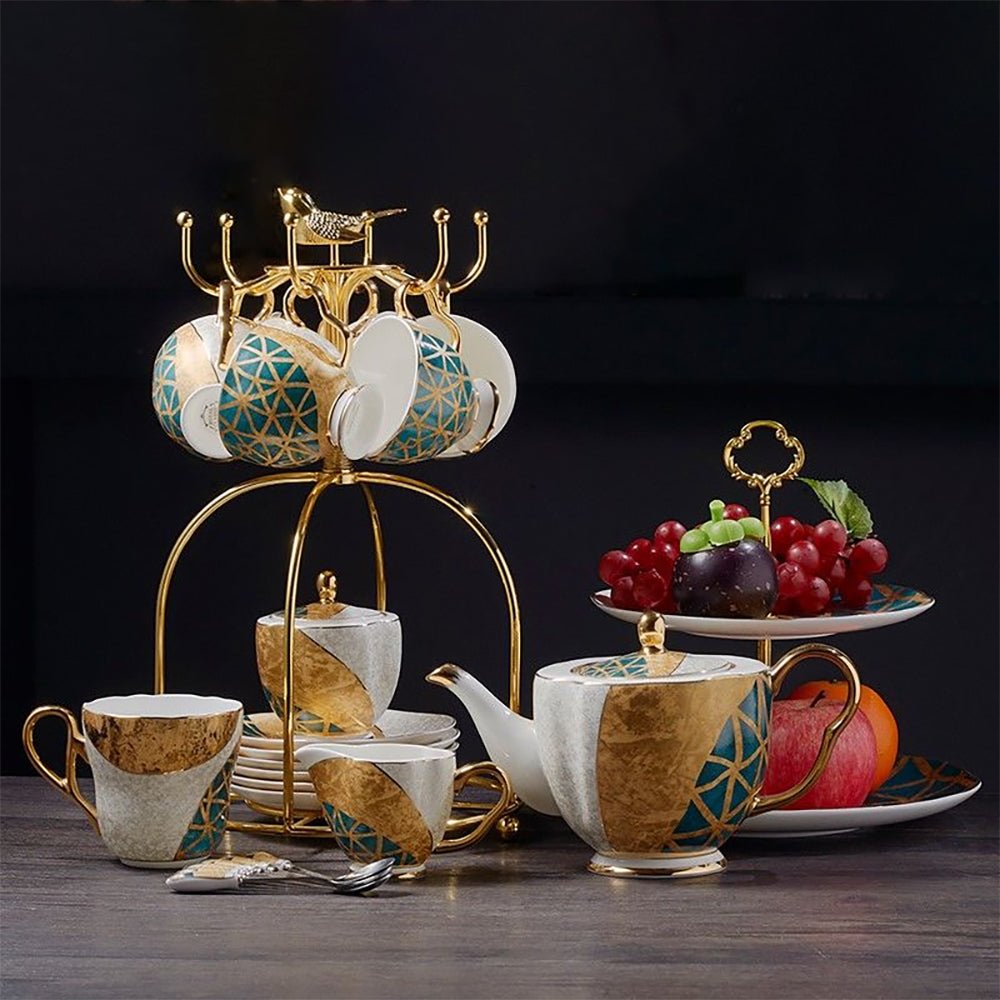 Golden Beach Serving Stand - Elegant and Durable Serving Tray for Parties, BBQs, and Outdoor Dining | Perfect for Entertaining Guests at Home or Beach Gatherings