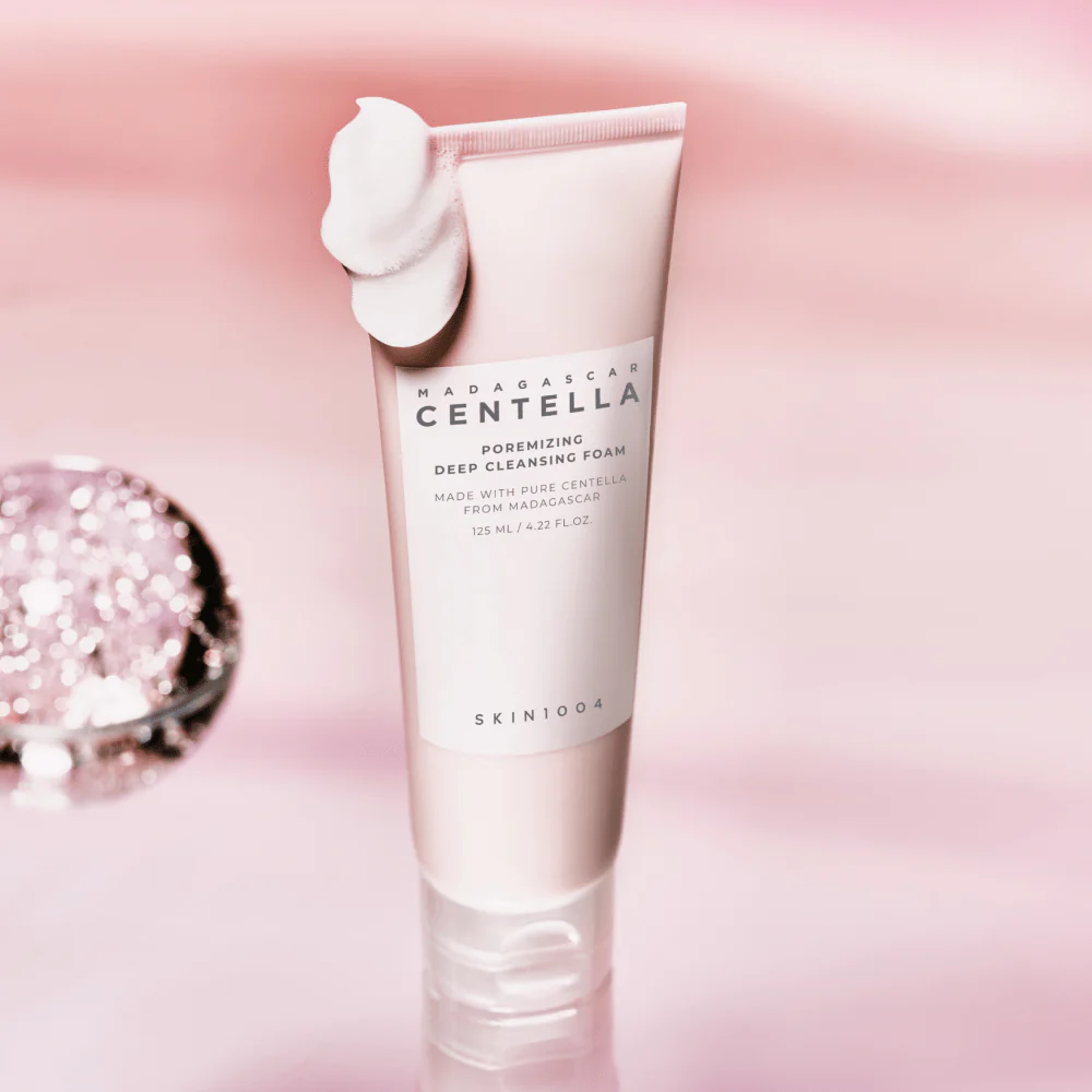 SKIN1004 Madagascar Centella Poremizing Deep Cleansing Foam 125ml - Korean Skincare for Oily & Acne-Prone Skin - Perfect for Daily Deep Pore Cleansing Routine