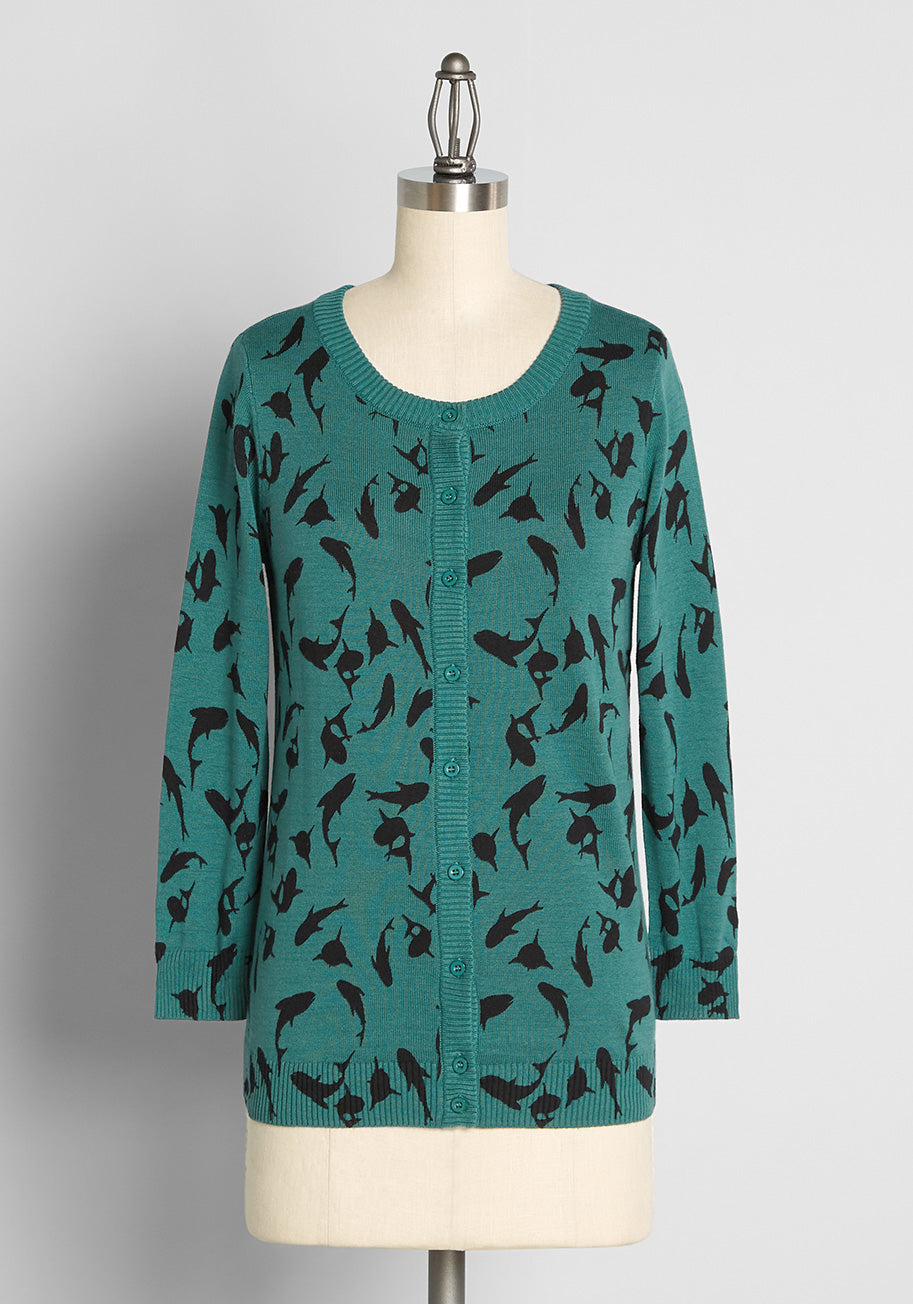 Funny Shark Pun Cardigan - 'I'm Being Totally Sharkastic' Sweater for Women & Men | Perfect for Shark Lovers, Marine Biologists & Ocean-Themed Parties