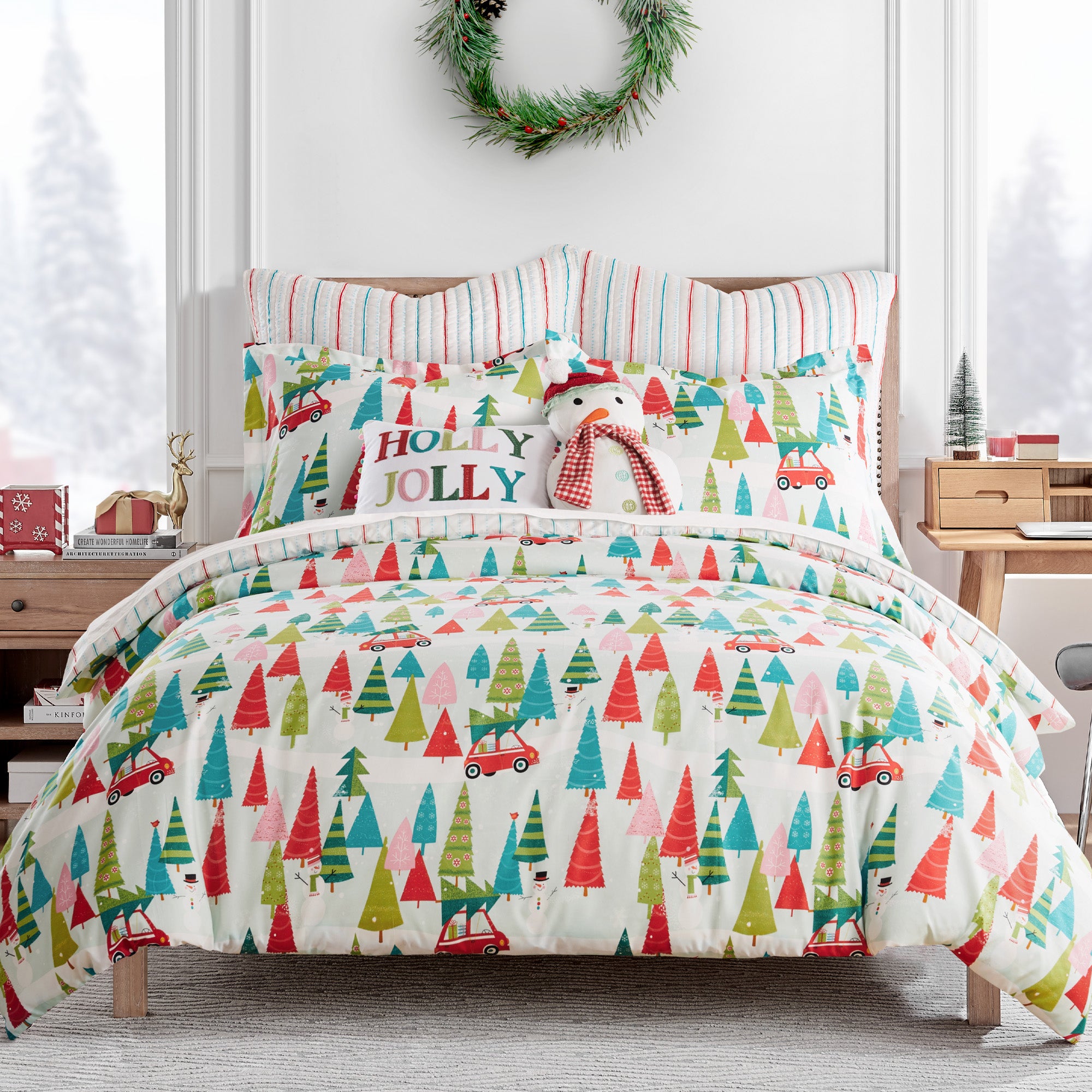 Holly Jolly Comforter Set - Soft & Cozy Christmas Bedding Collection for Holiday Decor - Perfect for Winter Bedroom, Guest Room & Festive Home Styling