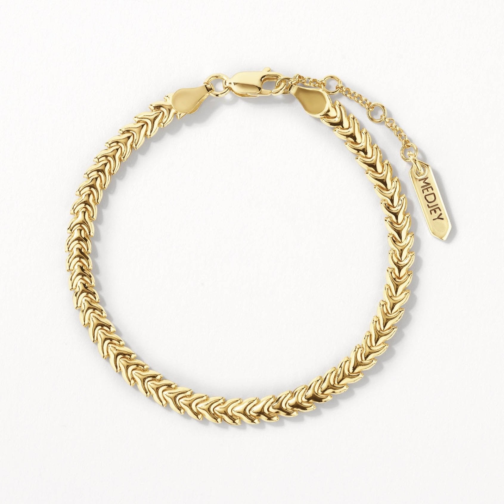 Elegant Gold Fishtail Bracelet for Women - Trendy Boho Jewelry for Casual Wear & Special Occasions