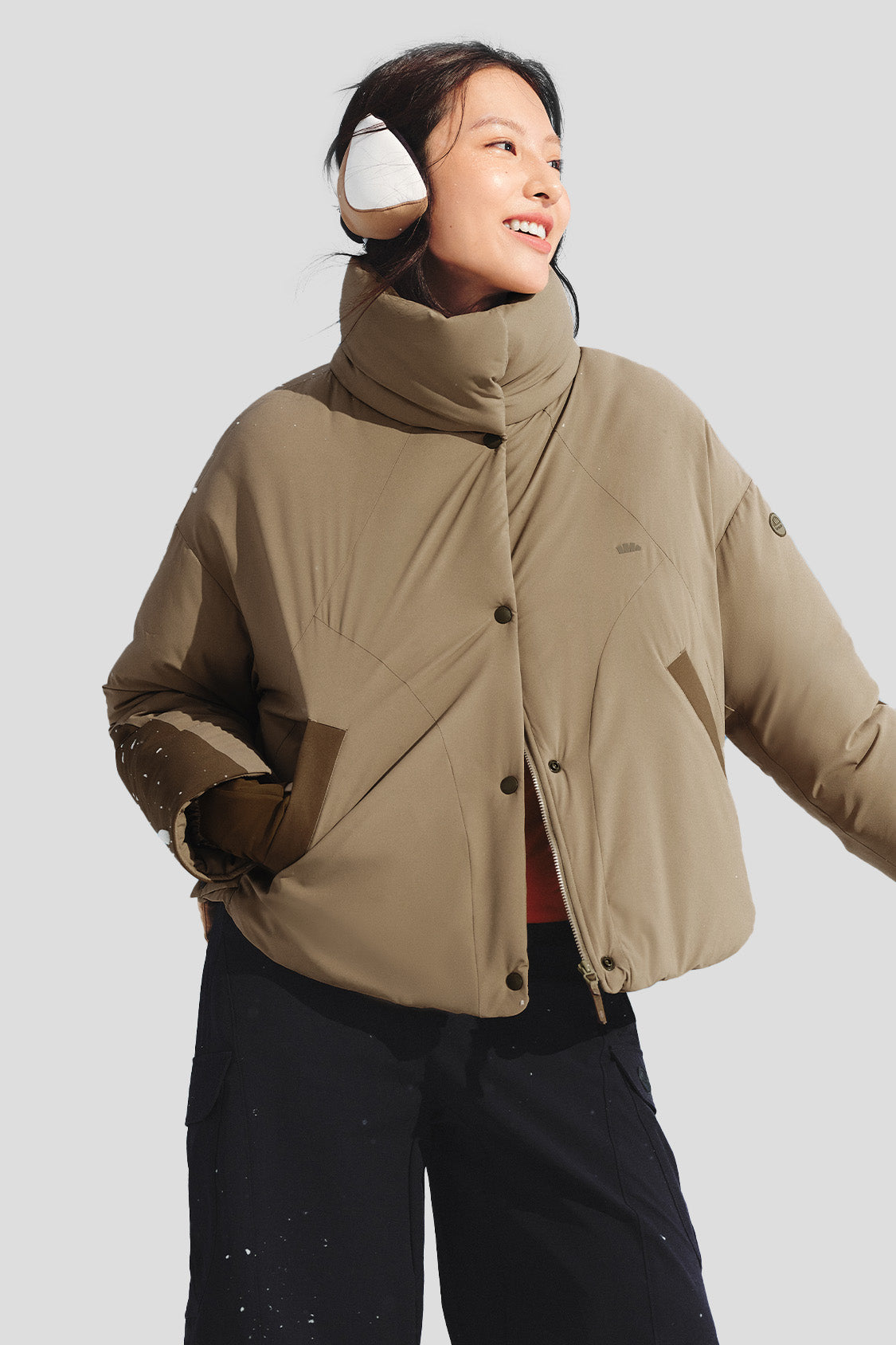 HeatGuard Women's High Warmth Stand Collar Winter Jacket - Cozy Outerwear for Cold Weather, Snow Activities & Daily Commute