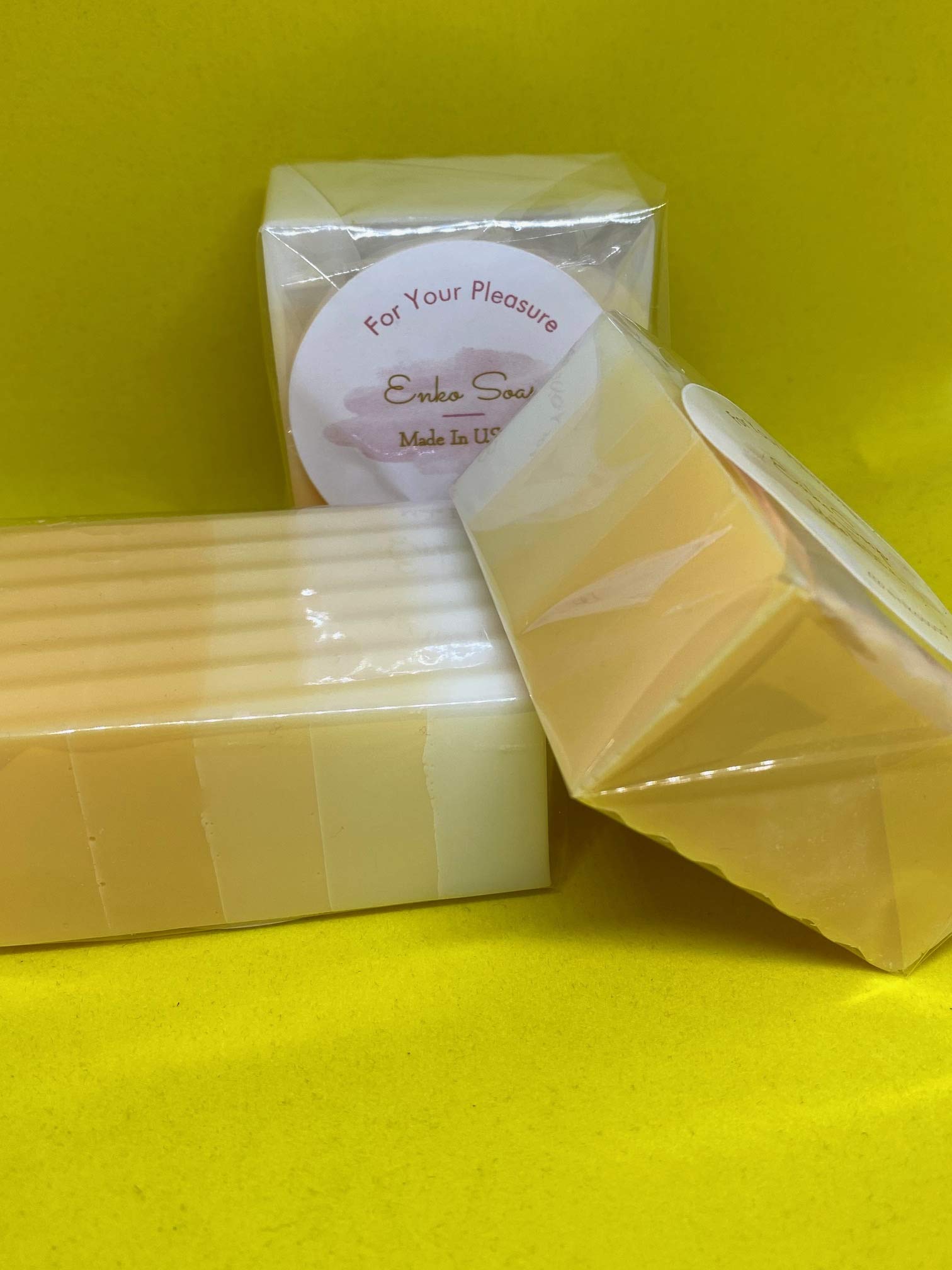 Natural Peach Scented Soap Bars for Soft Skin - Handmade Organic Soap with Shea Butter - Perfect for Bath, Shower & Gift Giving