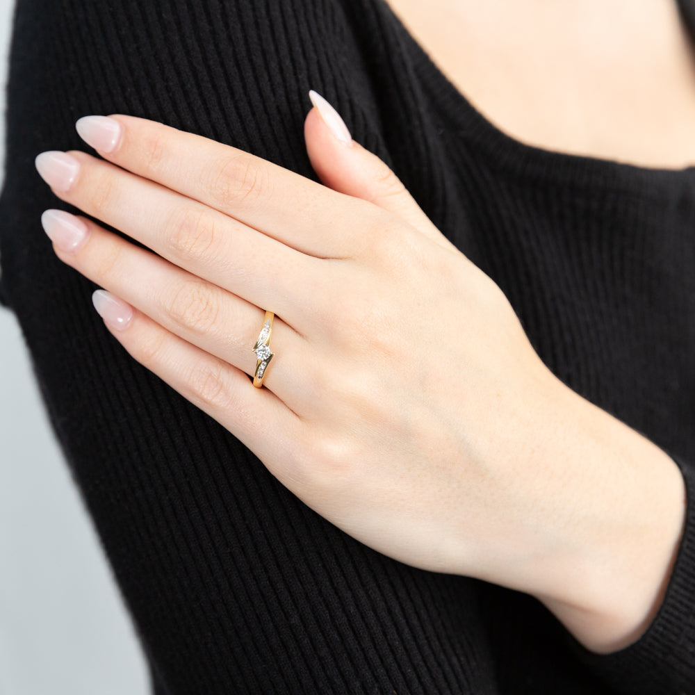 18K Yellow Gold 'Montana' Diamond Ring - 0.25 Carats, Elegant Wedding Band, Anniversary Gift for Her, Perfect for Engagement & Special Occasions
