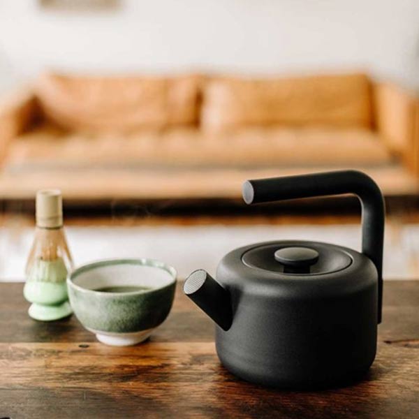 Fellow Clyde Stovetop Kettle - Premium Stainless Steel Tea Kettle for Gas & Electric Stoves - Perfect for Pour Over Coffee, Tea Brewing & Home Kitchen Use