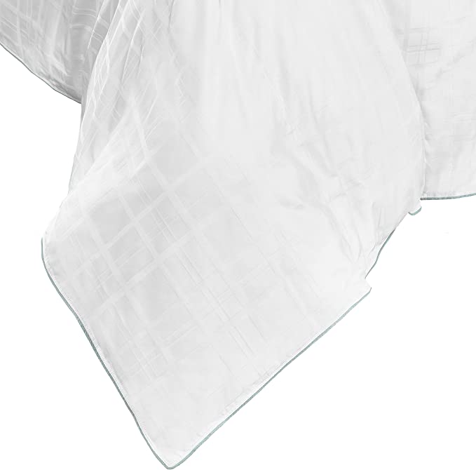 Cooling Cameron Tartan Comforter - Breathable & Soft All-Season Bedding for Hot Sleepers - Perfect for Summer Nights & Warm Climate Homes