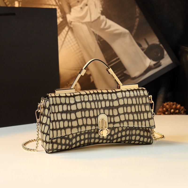 Stylish Women's Crocodile Print Shoulder Bag - Fashionable Crossbody Purse for Work, Travel & Everyday Use