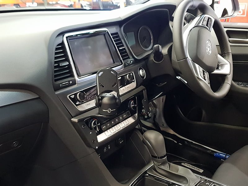 Industrial Evolution InDash Mount for Hyundai Sonata (2017-2020) - Secure Phone Holder for Hands-Free Navigation & Safe Driving