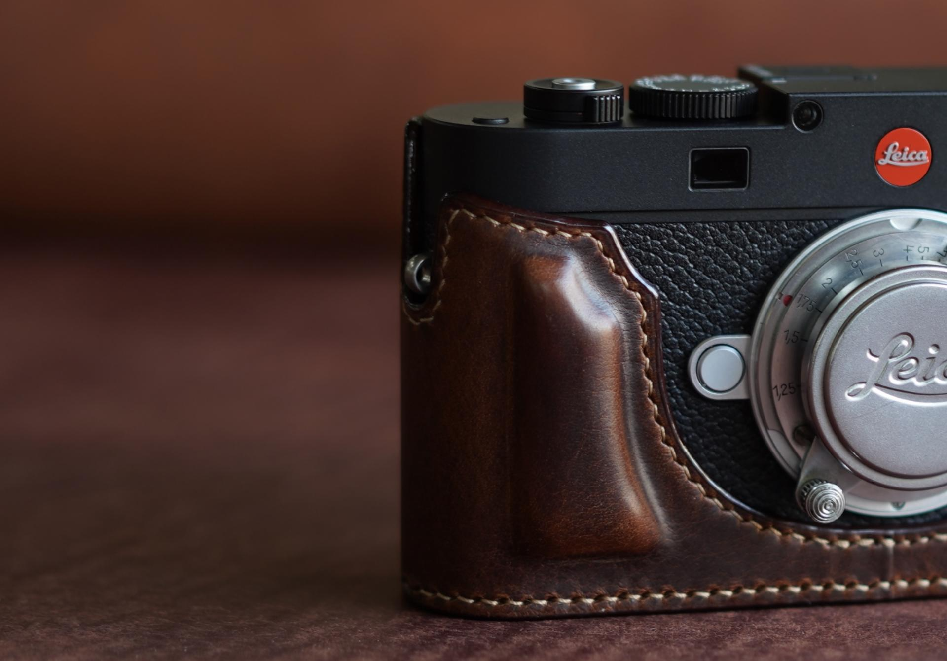 Arte di Mano Premium Leather Half Case for Leica M11 Camera - Genuine Novonappa Tan with Easy Battery Access Door | Perfect for Travel & Street Photography