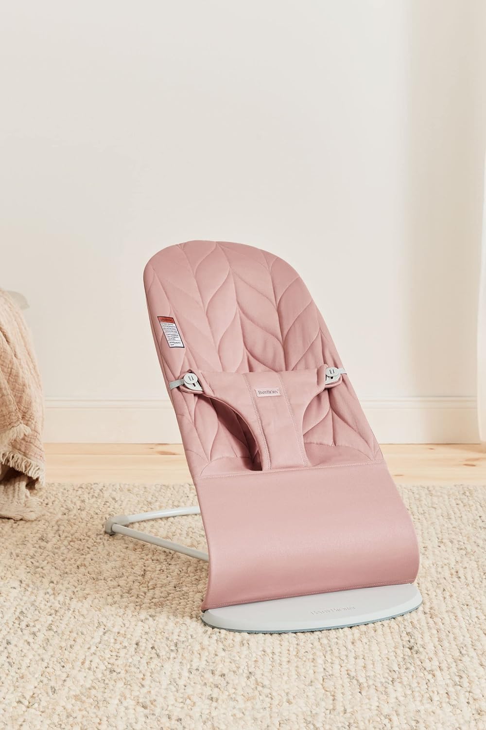 BabyBjörn Bouncer Bliss - Adjustable 2-in-1 Baby Bouncer & Toddler Chair (Dusty Pink, Woven Petal Quilt) | 4 Position Reclining, Lightweight Portable Design for Newborns to Toddlers (8-29 lbs) | Perfect for Nursery, Playtime & Travel