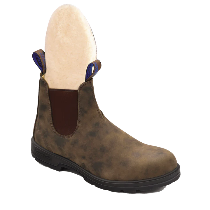 Blundstone 584 Winter Thermal Classic Boots - Rustic Brown Leather Chelsea Boots for Men & Women | Waterproof & Insulated for Cold Weather, Hiking & Outdoor Activities