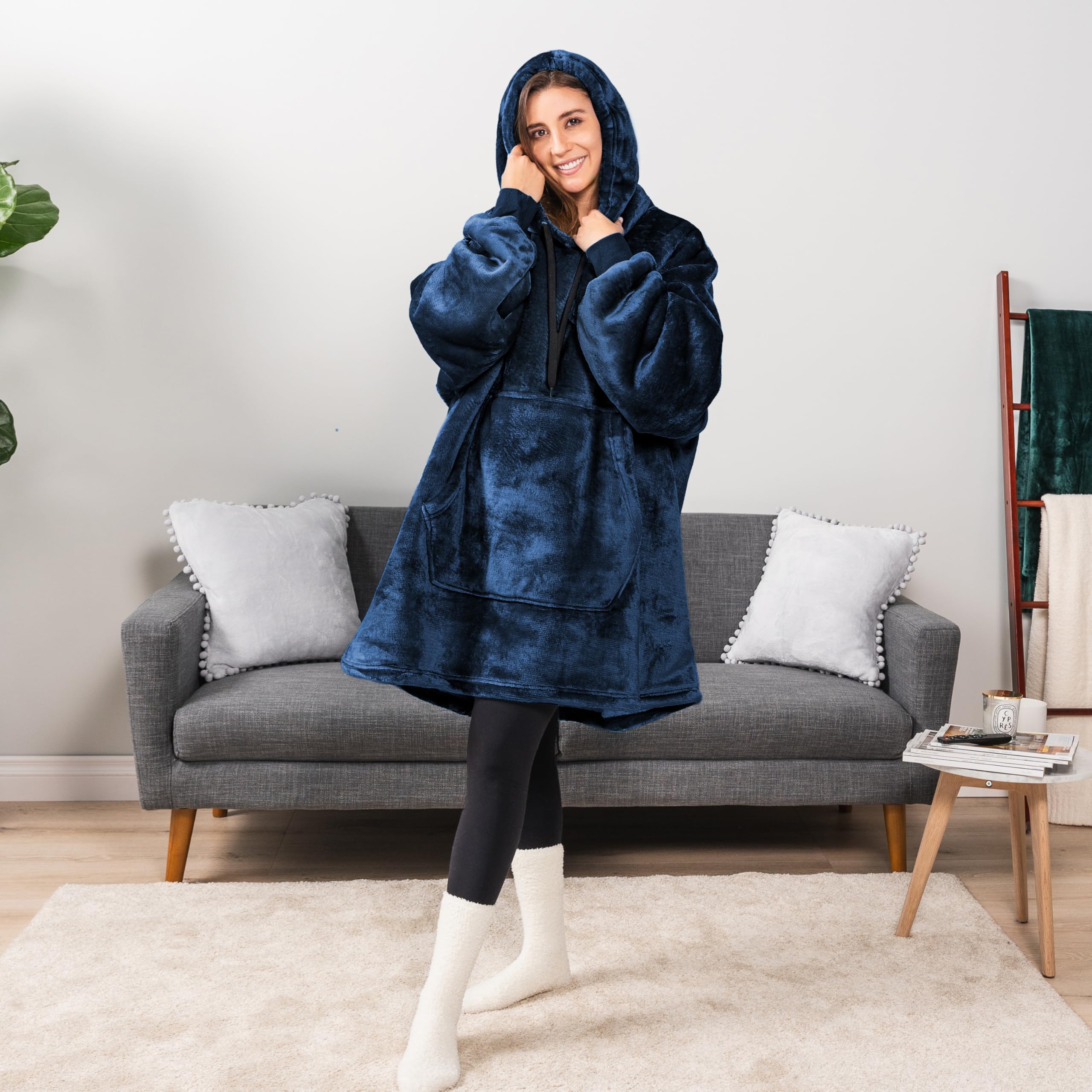 PAVILIA Women's Sherpa Wearable Blanket Hoodie - Oversized Cozy Hooded Sweatshirt Blanket for Men & Women | Perfect for Lounging, Netflix Nights & Outdoor Camping