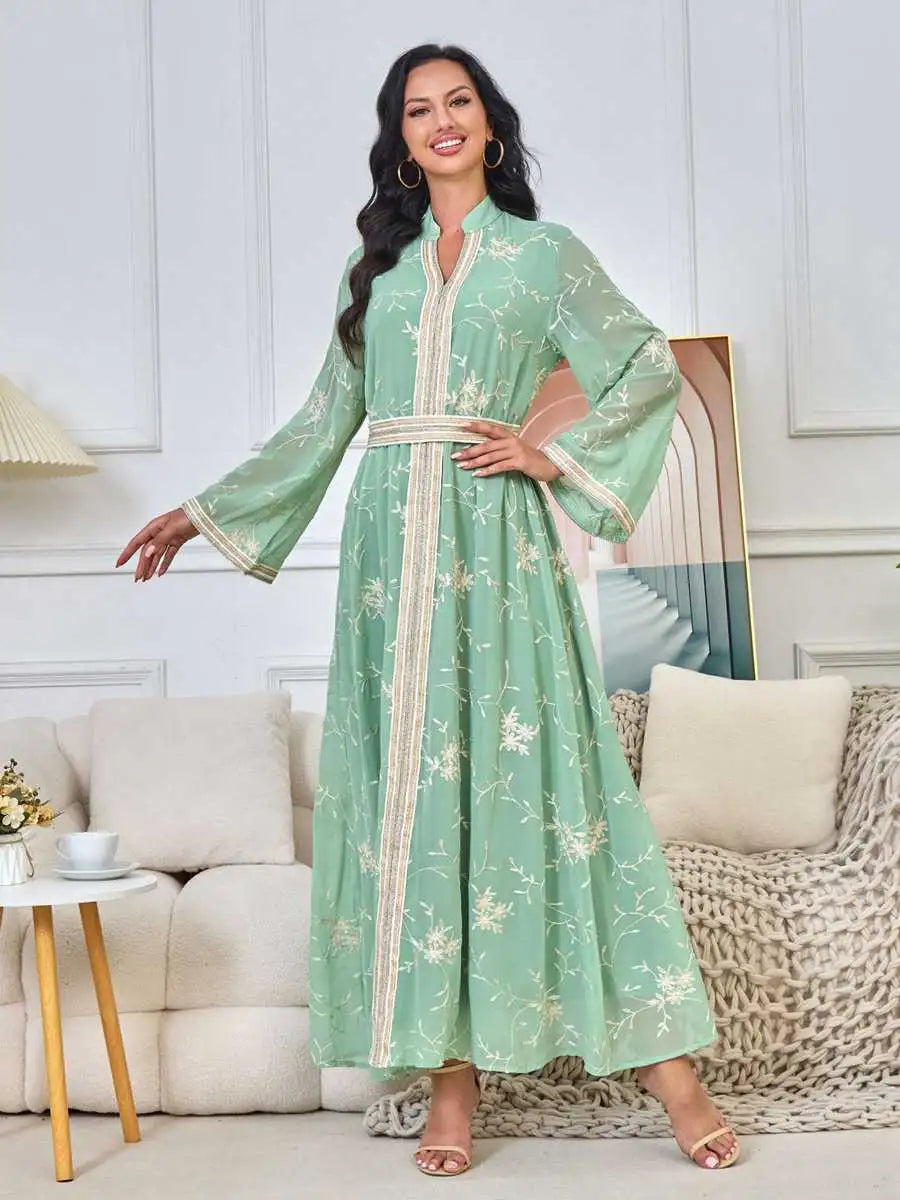 Elegant Muslim Women's Eid Caftan Dress - Embroidered Kaftan for Special Occasions & Festivals