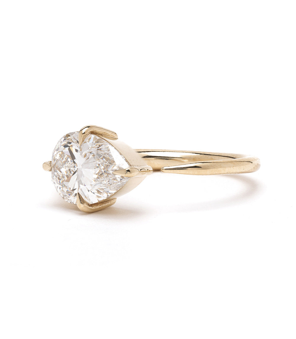 3 Carat Pear Shaped Lab Grown Diamond Engagement Ring for Women - Elegant Wedding Band, Anniversary Gift & Proposal Jewelry