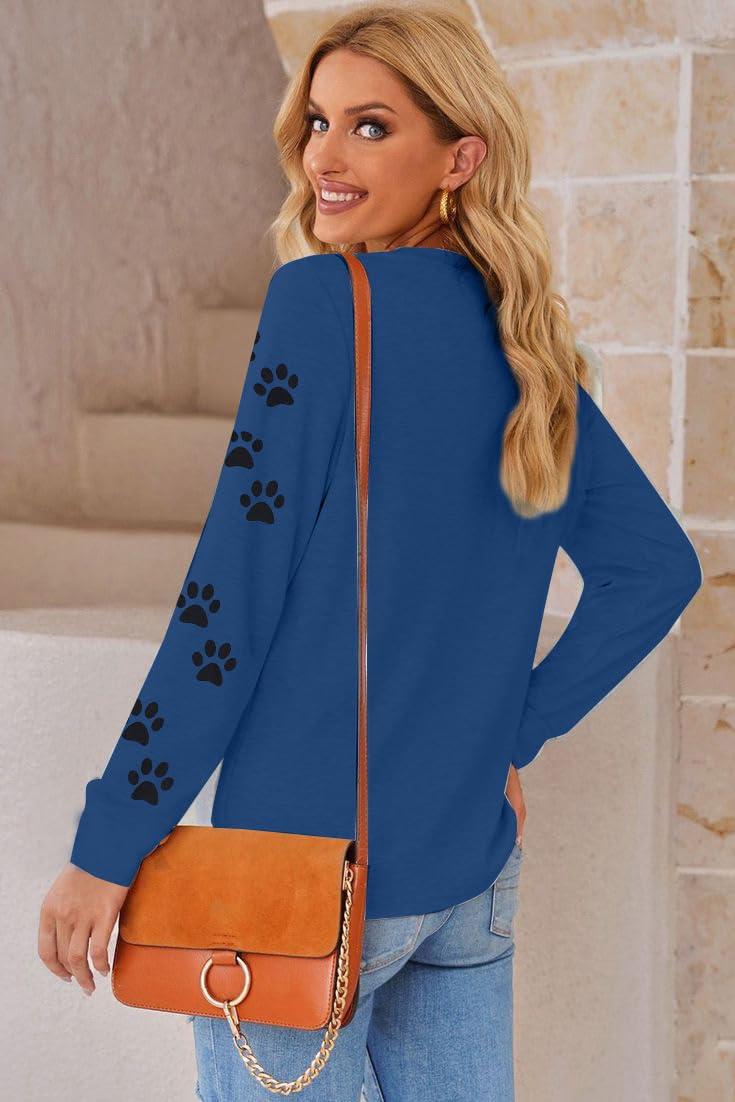 Black Cat Graphic Tee for Women - Cute Cat Mom Long Sleeve Pullover Shirt | Perfect for Casual Wear, Cat Lover Gifts & Halloween Outfits