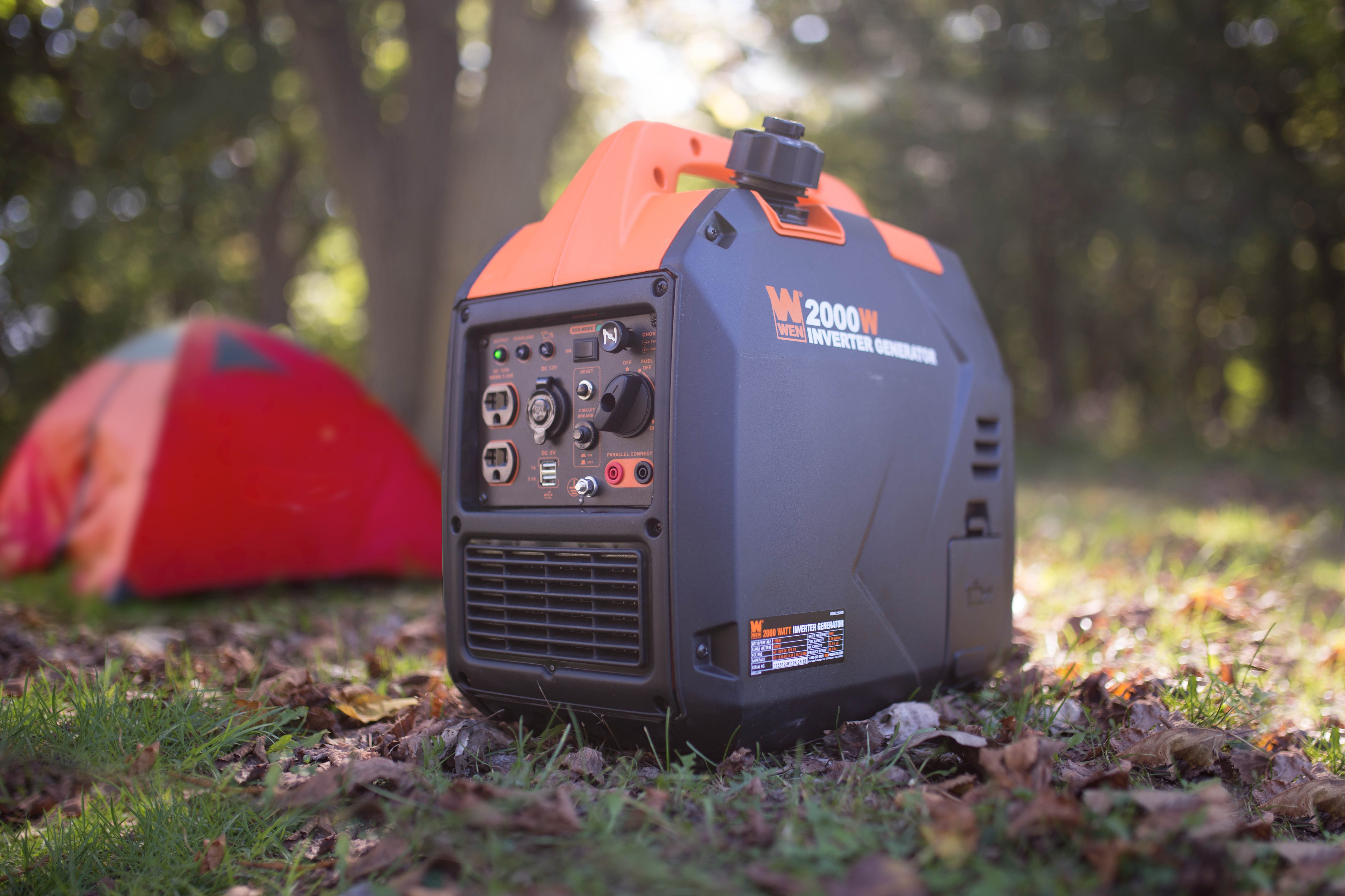 WEN R56203i 2000W Super Quiet Portable Inverter Generator with Fuel Shut Off - CARB Compliant | Camping, RV, Emergency Power Backup (Manufacturer Refurbished)