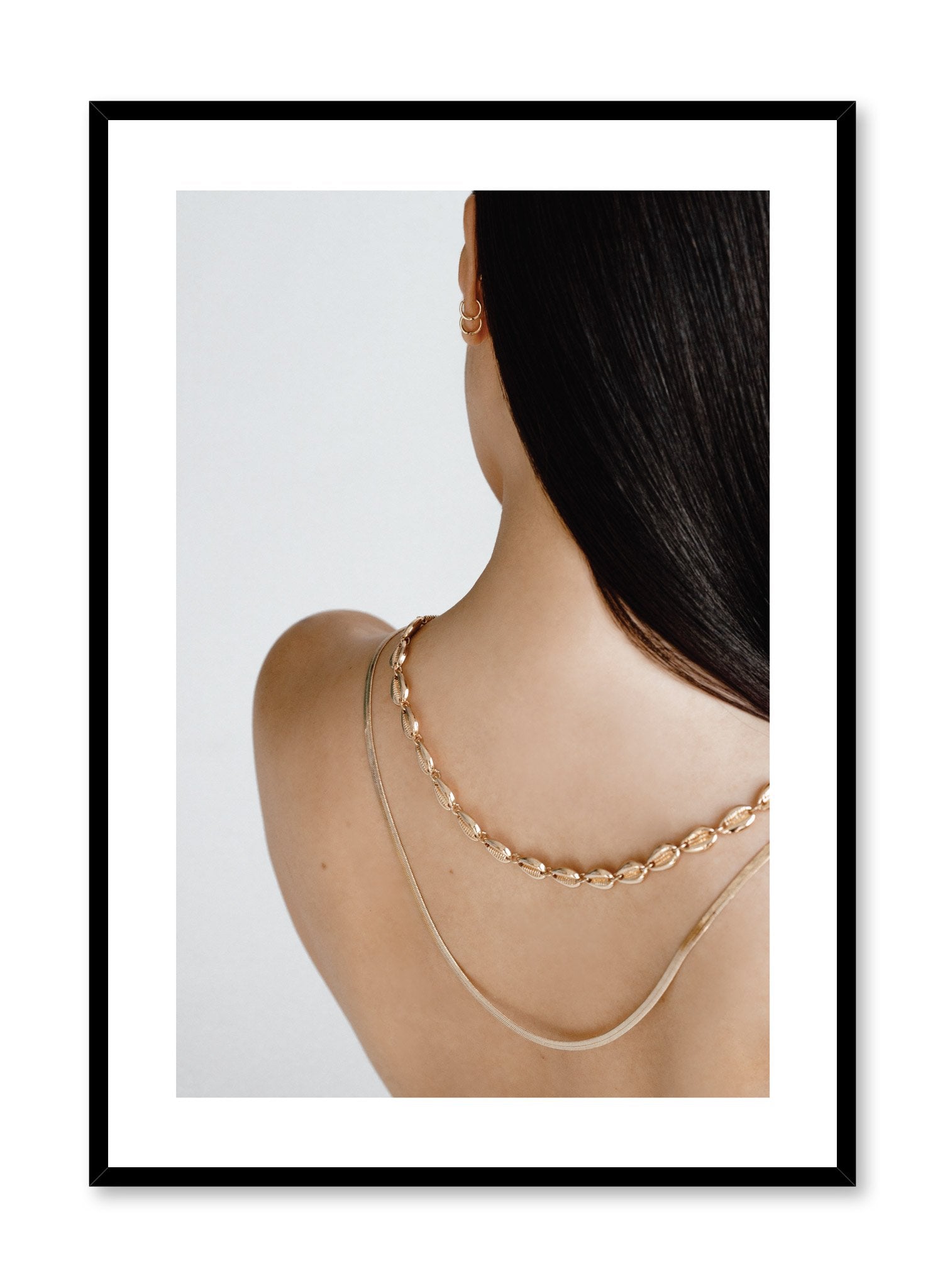 Naked Shoulder Poster - High-Quality Wall Art for Home & Office Decor - Perfect for Living Room, Bedroom, and Studio Aesthetics
