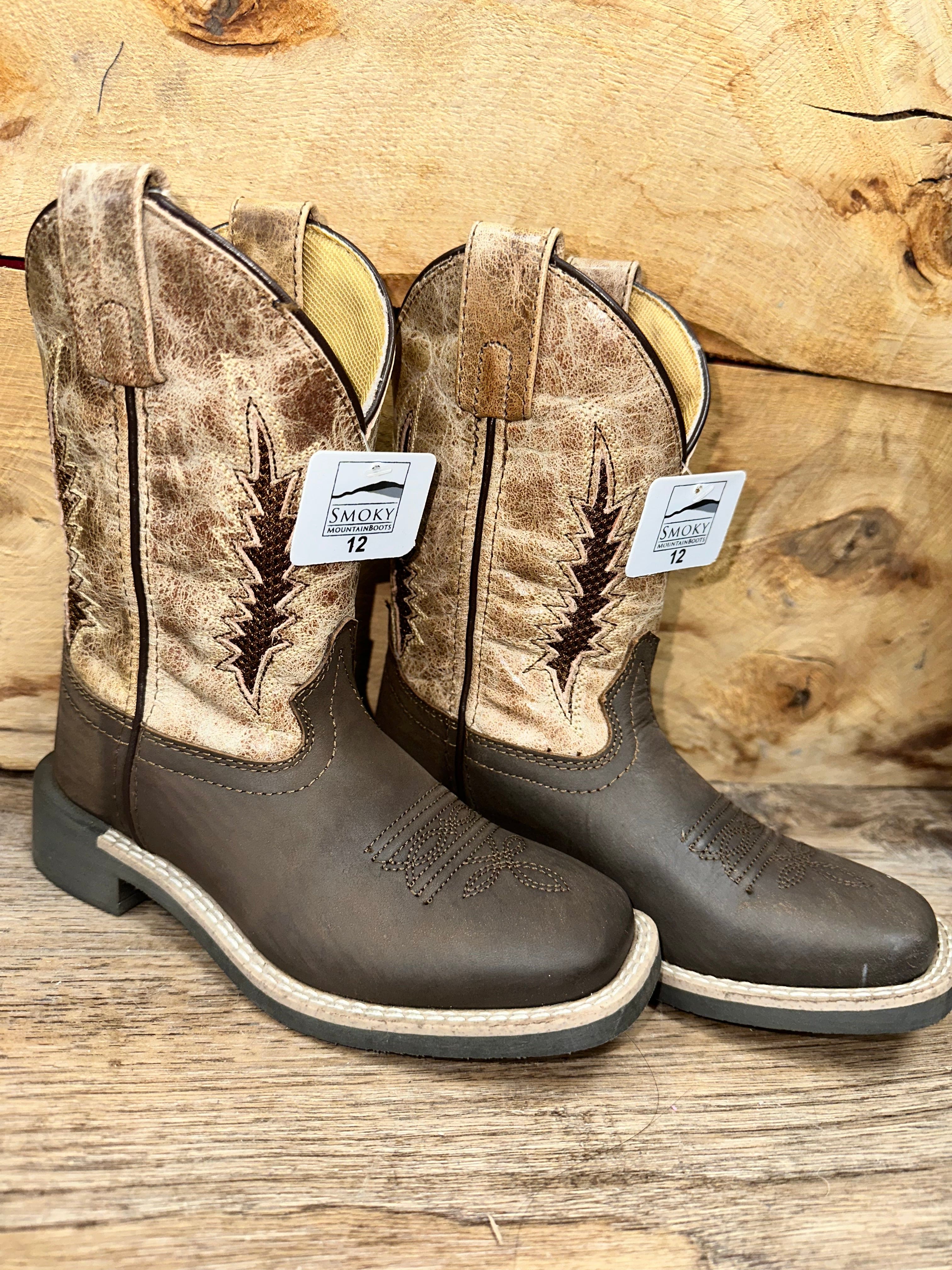 **Kids Smoky Mountain Desperado Brown Square Toe Boots - Durable & Stylish Western Boots for Boys & Girls - Perfect for Rodeo, Cowboy Parties & Outdoor Adventures**