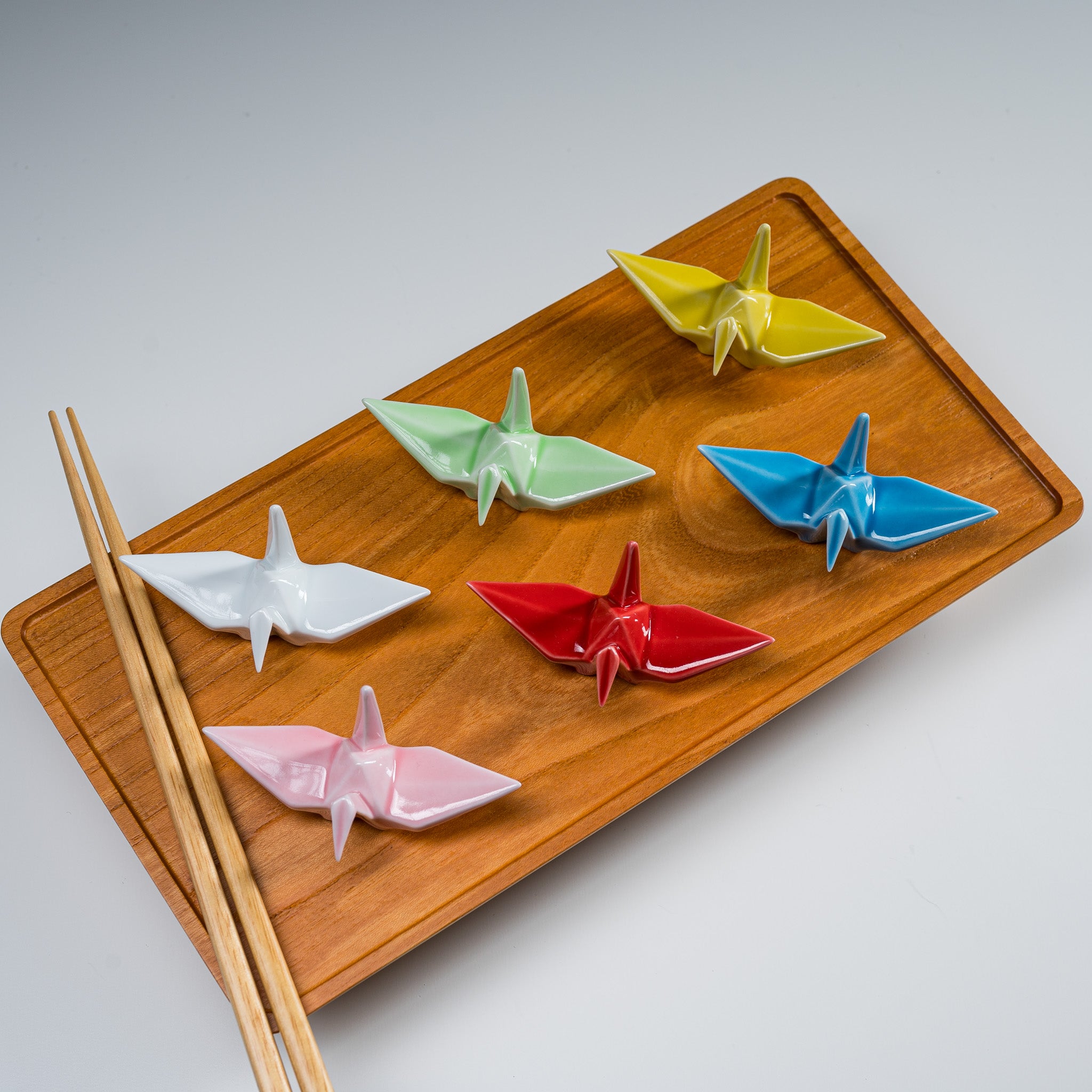 ORIZURU Chopstick Rest Set - 7 Vibrant Colors for Japanese Dining, Sushi, and Asian Cuisine - Elegant Tableware Gift