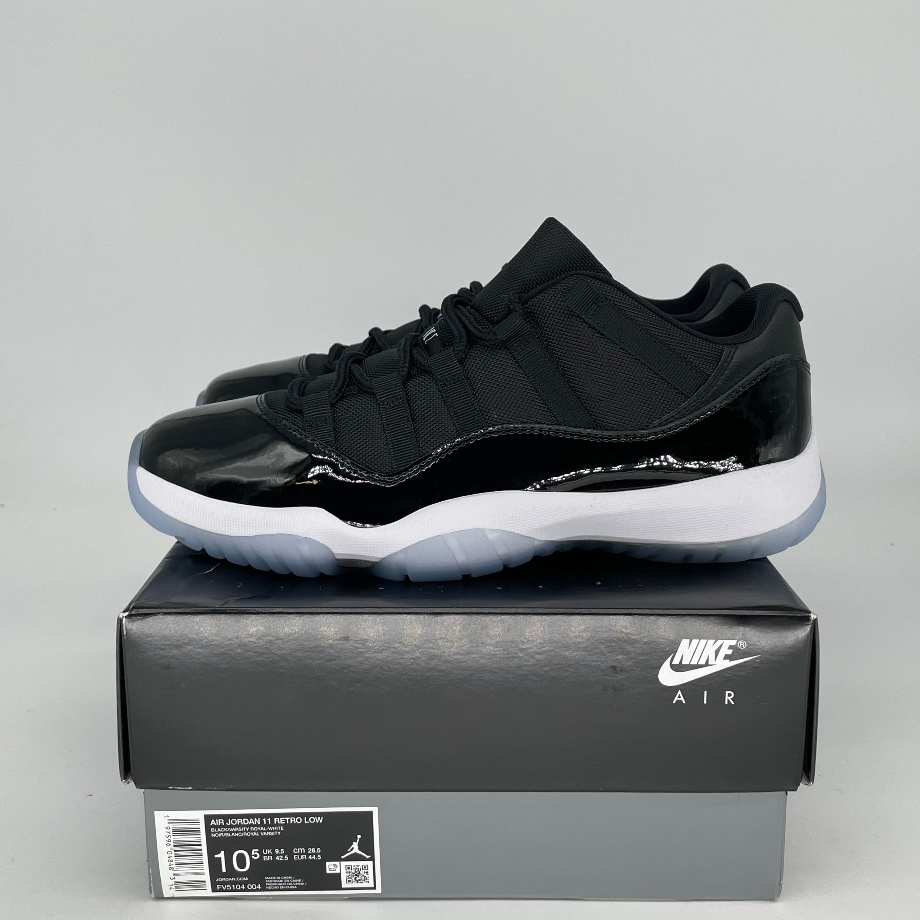 AIR JORDAN 11 LOW SPACE JAM Basketball Shoes Men's Size 10.5/12W Black/White FV5104-004 - Perfect for Streetwear, Casual Outfits & Basketball Games