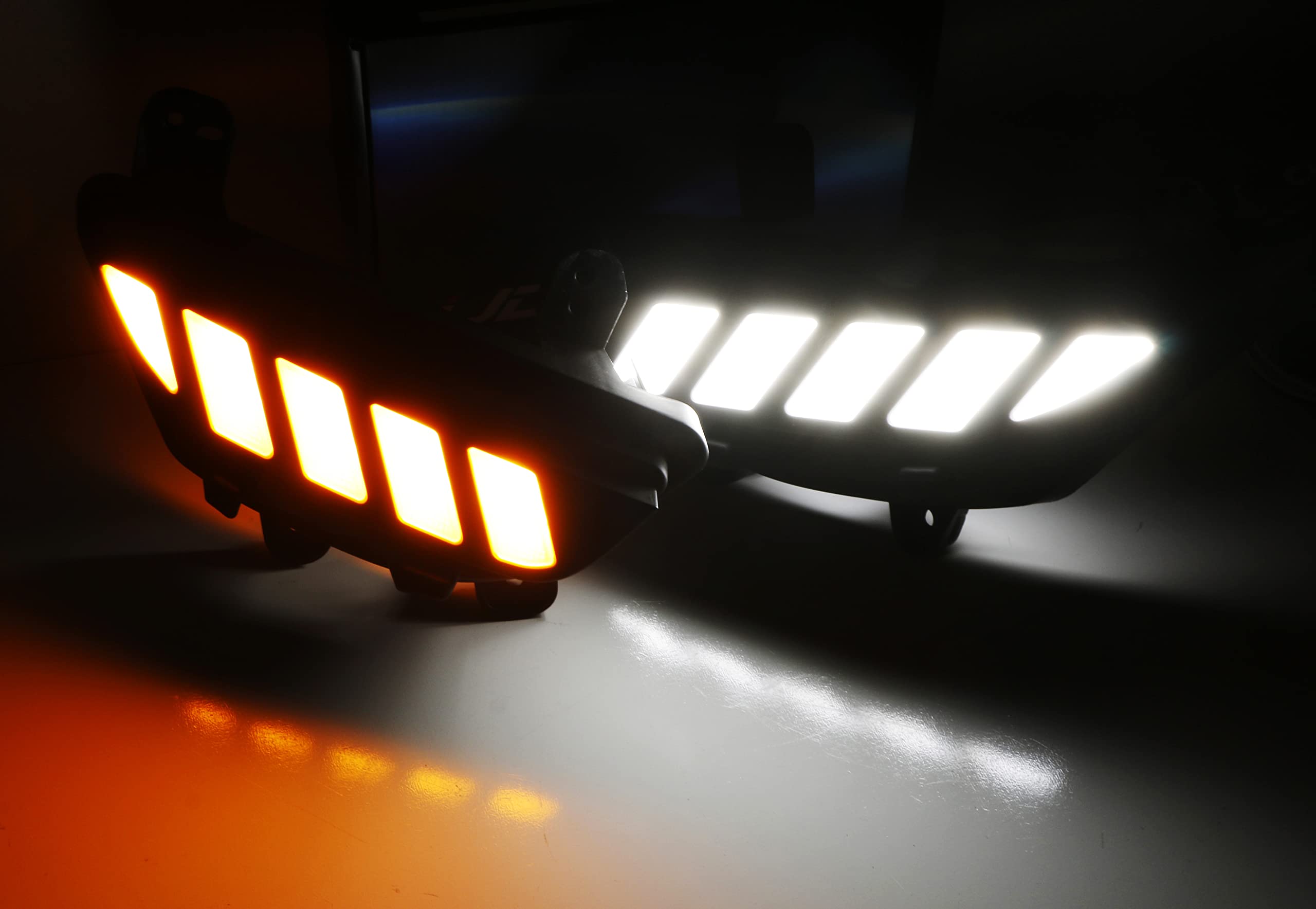 iJDMTOY Switchback LED Daytime Running Lights Assembly for 2015-2020 Fiat 124 Spider - 6 Xenon White DRL LEDs & 16 Amber Yellow Turn Signal LEDs - Perfect for Enhanced Visibility and Style Upgrade