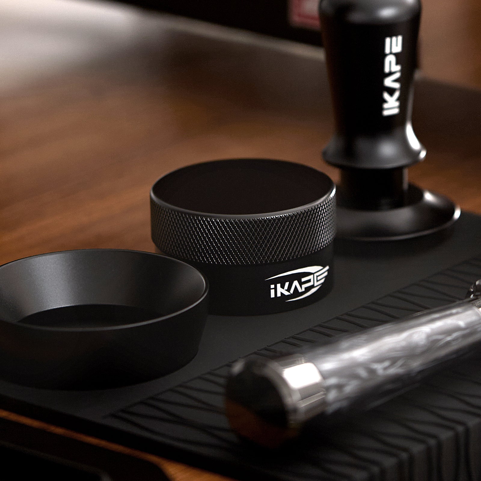 Premium Black Edition Espresso Gravity Distributor - Perfect for Barista-Grade Coffee Grounds Leveling & Tamping - Ideal for Home & Professional Espresso Machines