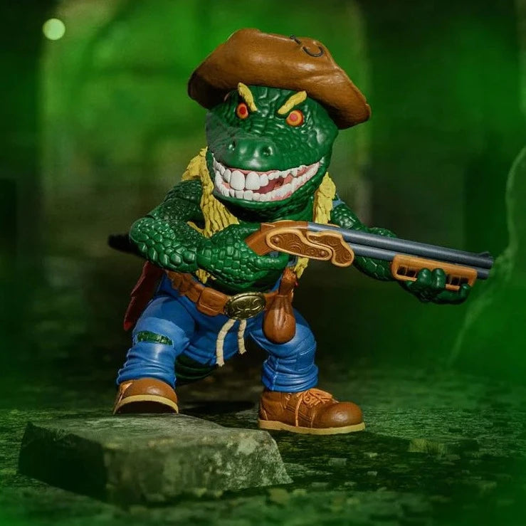 Teenage Mutant Ninja Turtles ULTIMATES! Leatherhead Action Figure - Collectible TMNT Toy for Kids & Adults - Perfect for Display, Play & Gifts - TMNT Fans & Collectors Must-Have