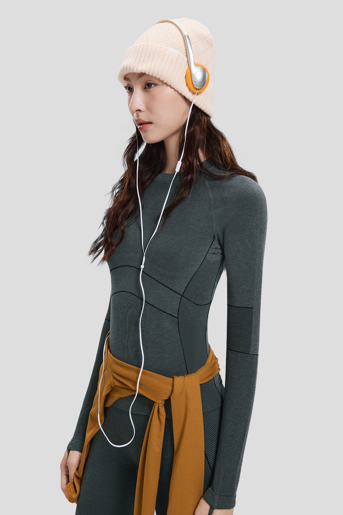 ActiveFlex Women's Sport Performance Set - High-Quality Workout Outfit for Running, Yoga & Gym - Perfect for Active Lifestyles & Fitness Enthusiasts