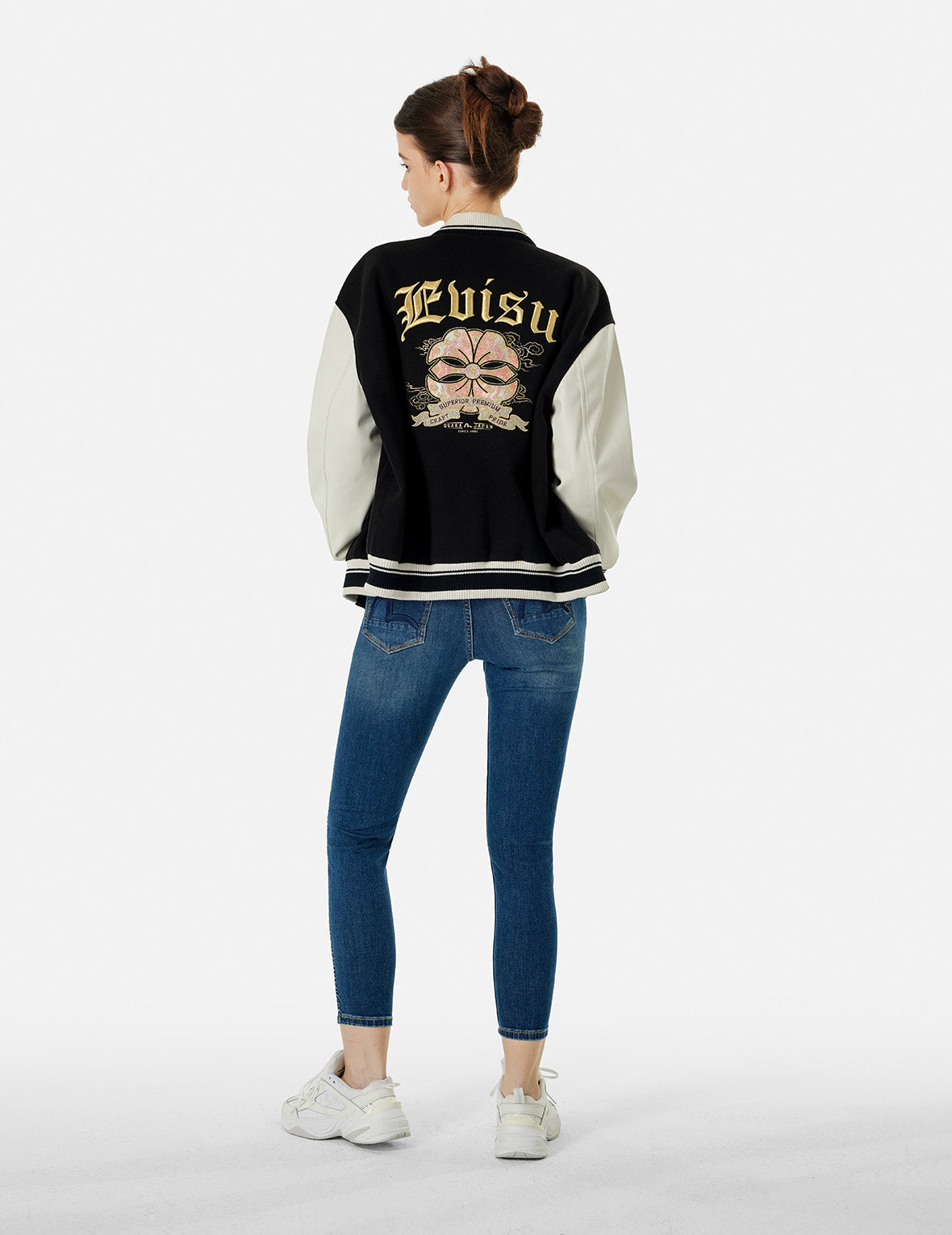 Stylish Kamon & Logo Embroidered Varsity Jacket for Men & Women - Trendy Fashion Outerwear for Casual Wear, Street Style & College Events
