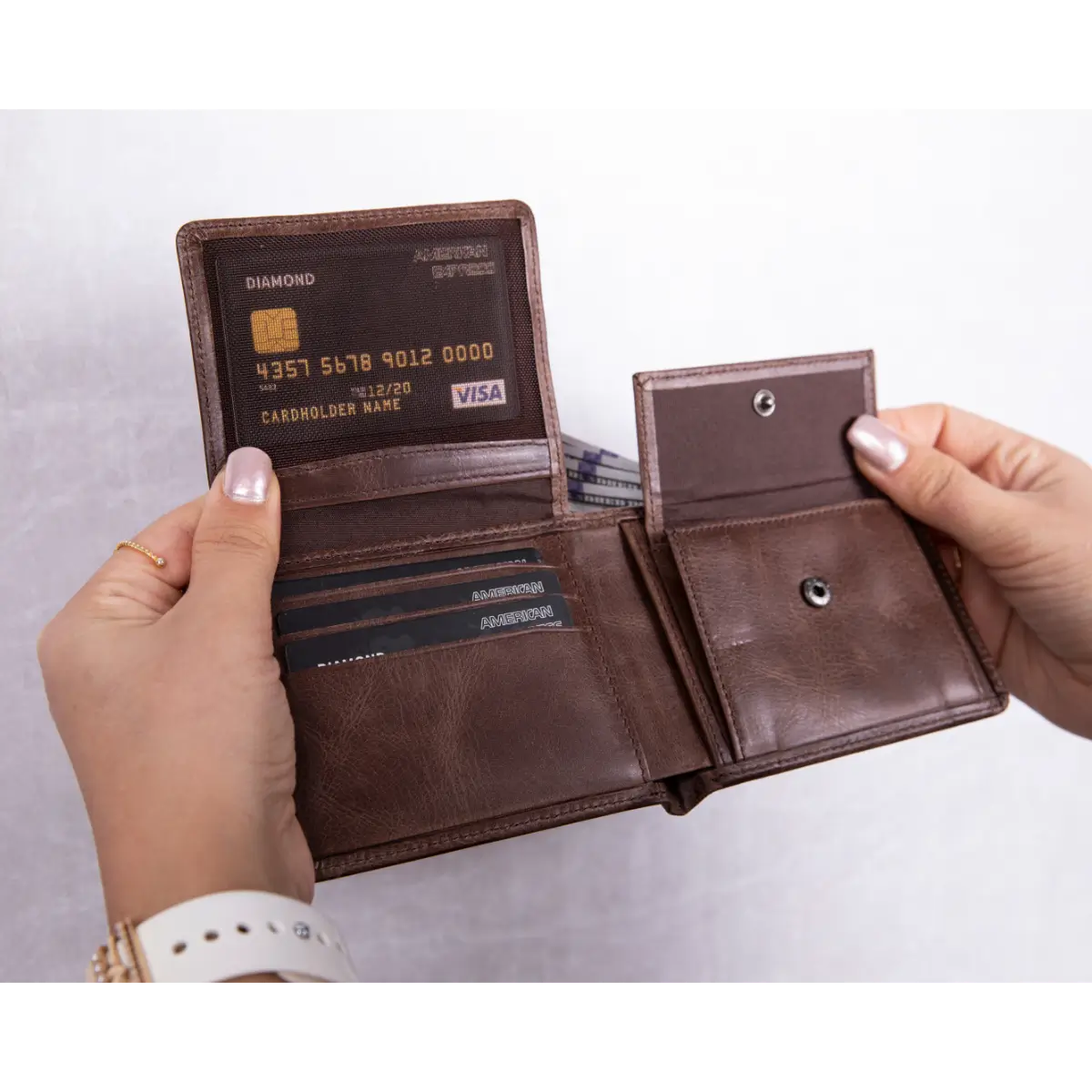 Genuine Leather Men's Wallet - Slim RFID Blocking Bifold Wallet for Men - Classic Brown Leather Wallet for Everyday Use & Travel