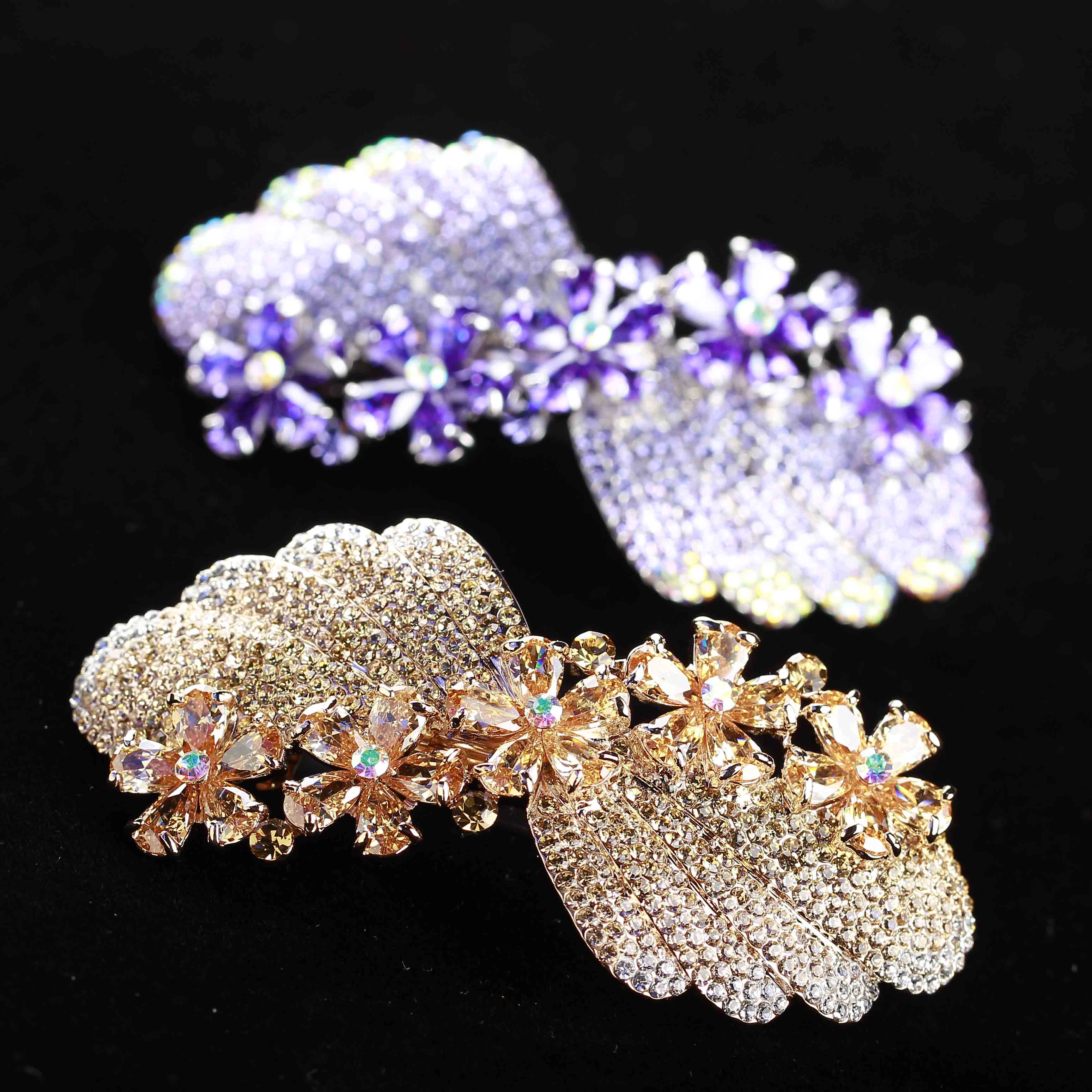 Elegant Rhinestone Bow Hair Clips for Women - Sparkling Hair Accessories for Parties, Weddings & Daily Wear