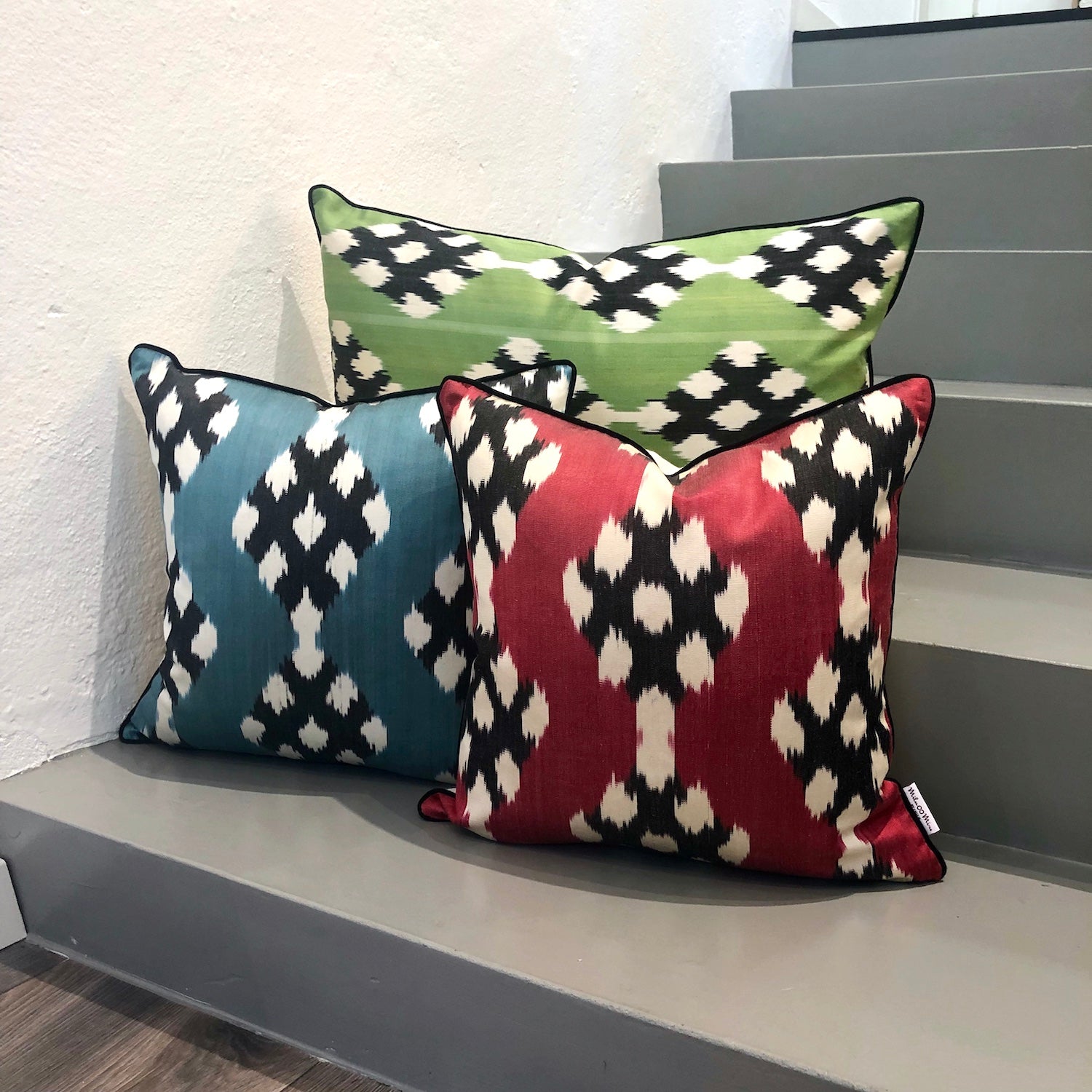 Luxury Silk Ikat Cushion Cover Greenberry - Bohemian Home Decor Pillow for Sofa, Bed & Living Room