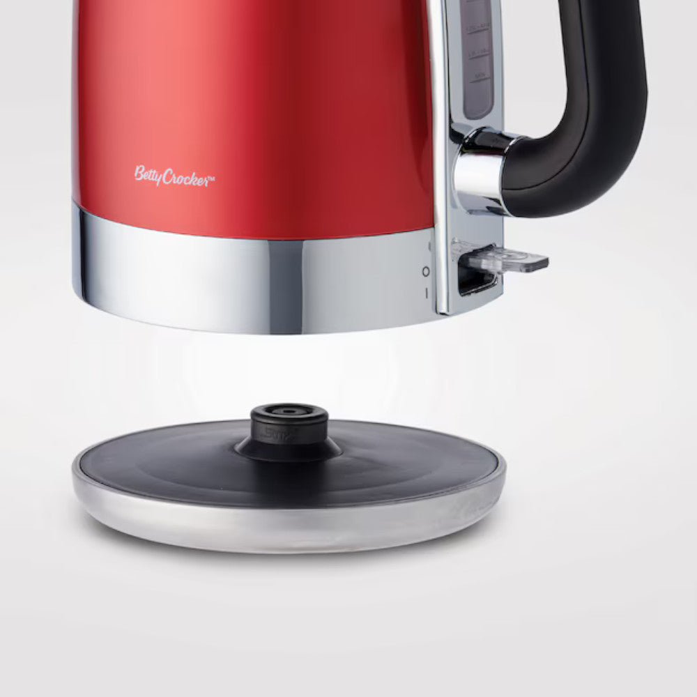 Betty Crocker BC 3710CMRWM 7-Cup Cordless Electric Kettle - Stainless Steel Red Metallic Finish - Fast Boiling for Tea, Coffee & Instant Meals - Perfect for Home, Office & Dorm Use