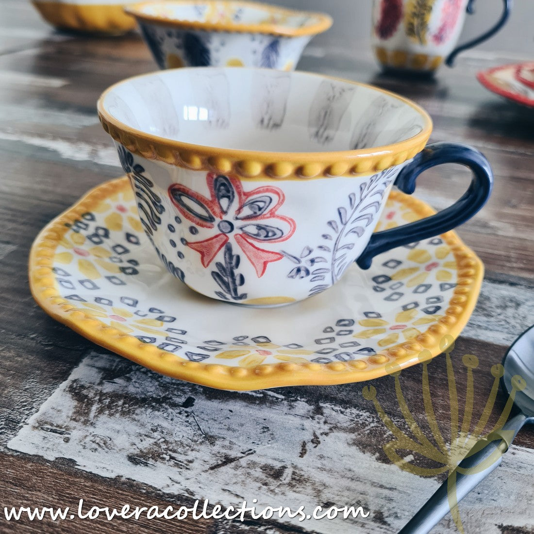 Afrocentric Yellow Dinnerware & Serveware Set - Modern African-Inspired Plates, Bowls & Serving Dishes for Stylish Dining & Entertaining