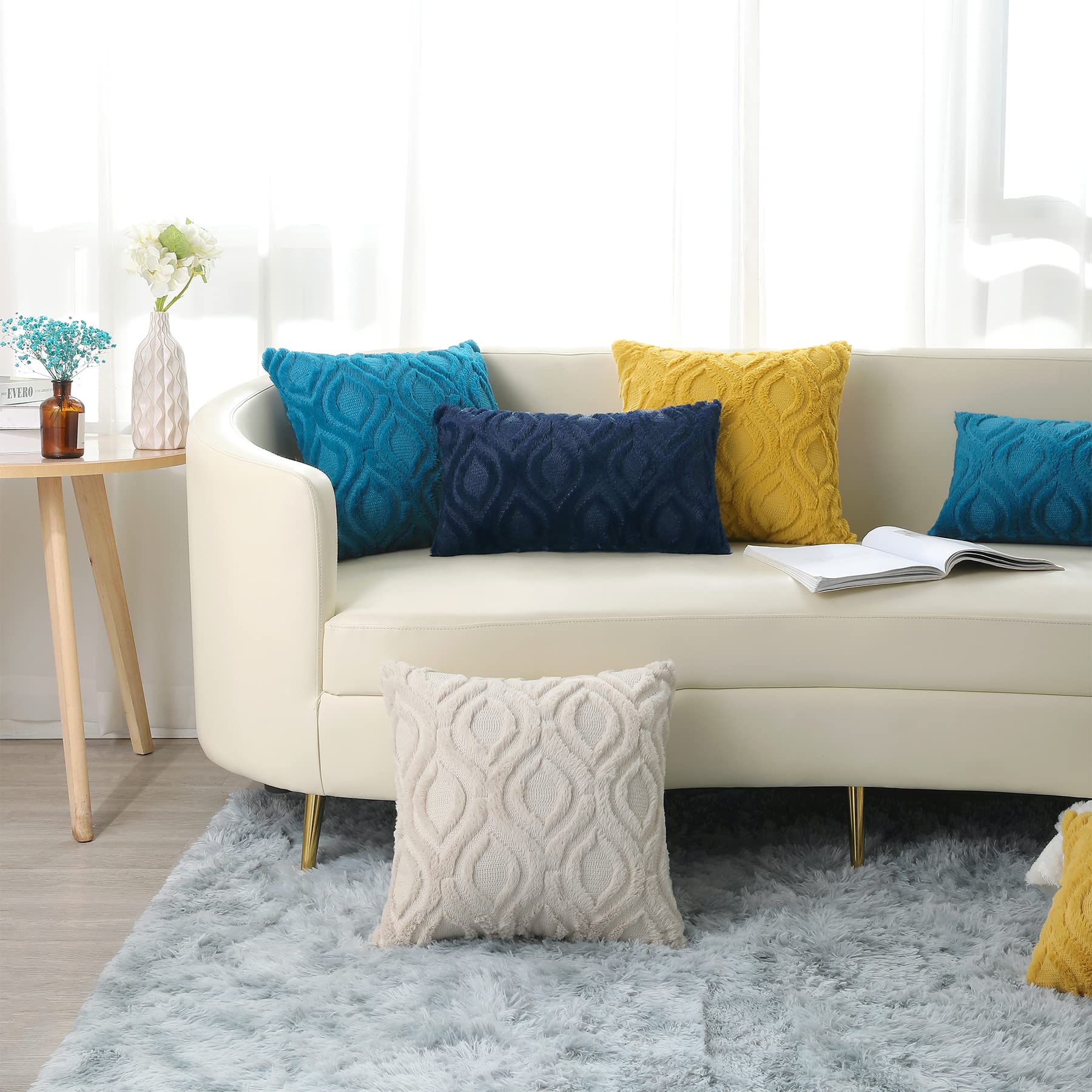 **DecorUhome 26x26 Inch Soft Plush Faux Wool Throw Pillow Covers Set of 2 – Blue Grey Couch Pillow Cases for Sofa, Bed & Living Room – Cozy Home Decor for Relaxing & Stylish Interior Design**
