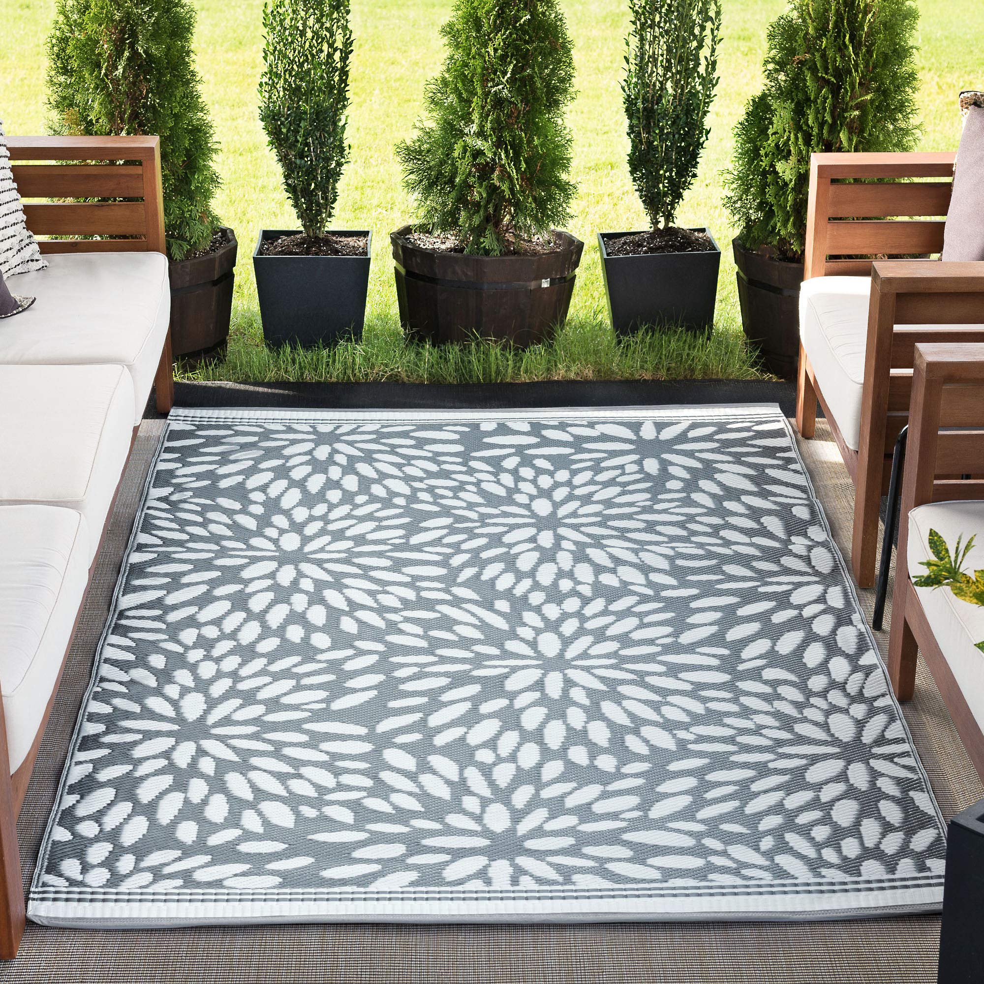 Waterproof & Washable Reversible Plastic Straw Rug 8x10 - Indoor/Outdoor Area Rug for Patio, Porch, RV, Camping & Deck - Durable Grey Outdoor Mat - Perfect for Backyard, Poolside & Beach Use