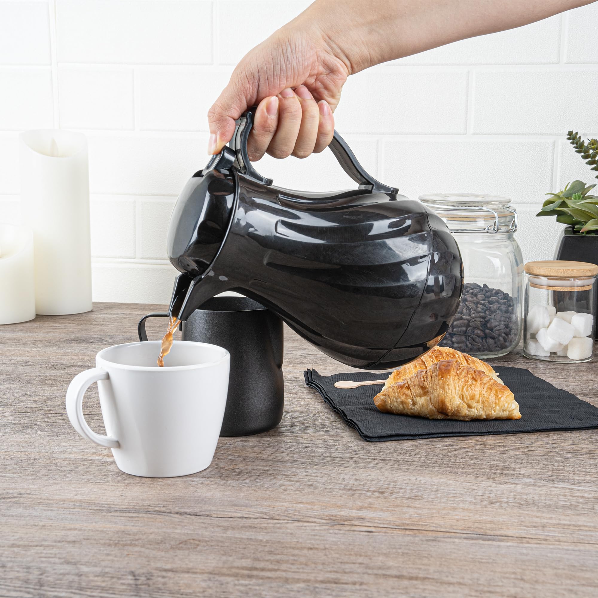 Restaurantware Restpresso 20oz Insulated Coffee Carafe with Push-Button Lid & Leak-Proof Design - Black Plastic Coffee Server with Built-in Handle for Restaurants, Cafes, and Office Coffee Stations