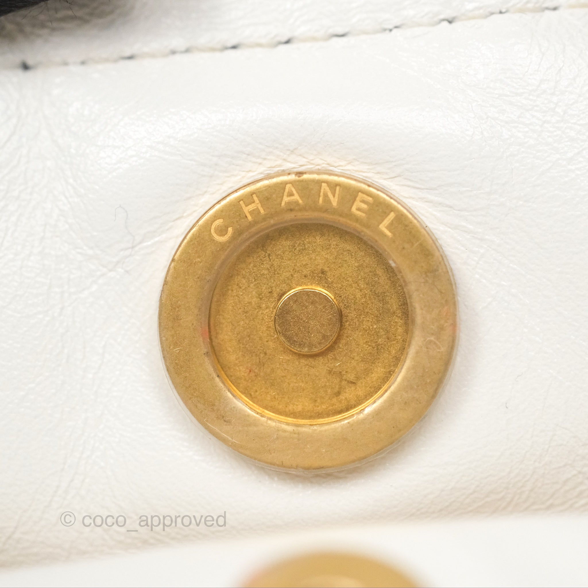 Chanel 22 Medium Handbag - White Shiny Calfskin Leather with Aged Gold Hardware | Luxury Designer Tote Bag for Women | Perfect for Work, Travel & Everyday Use