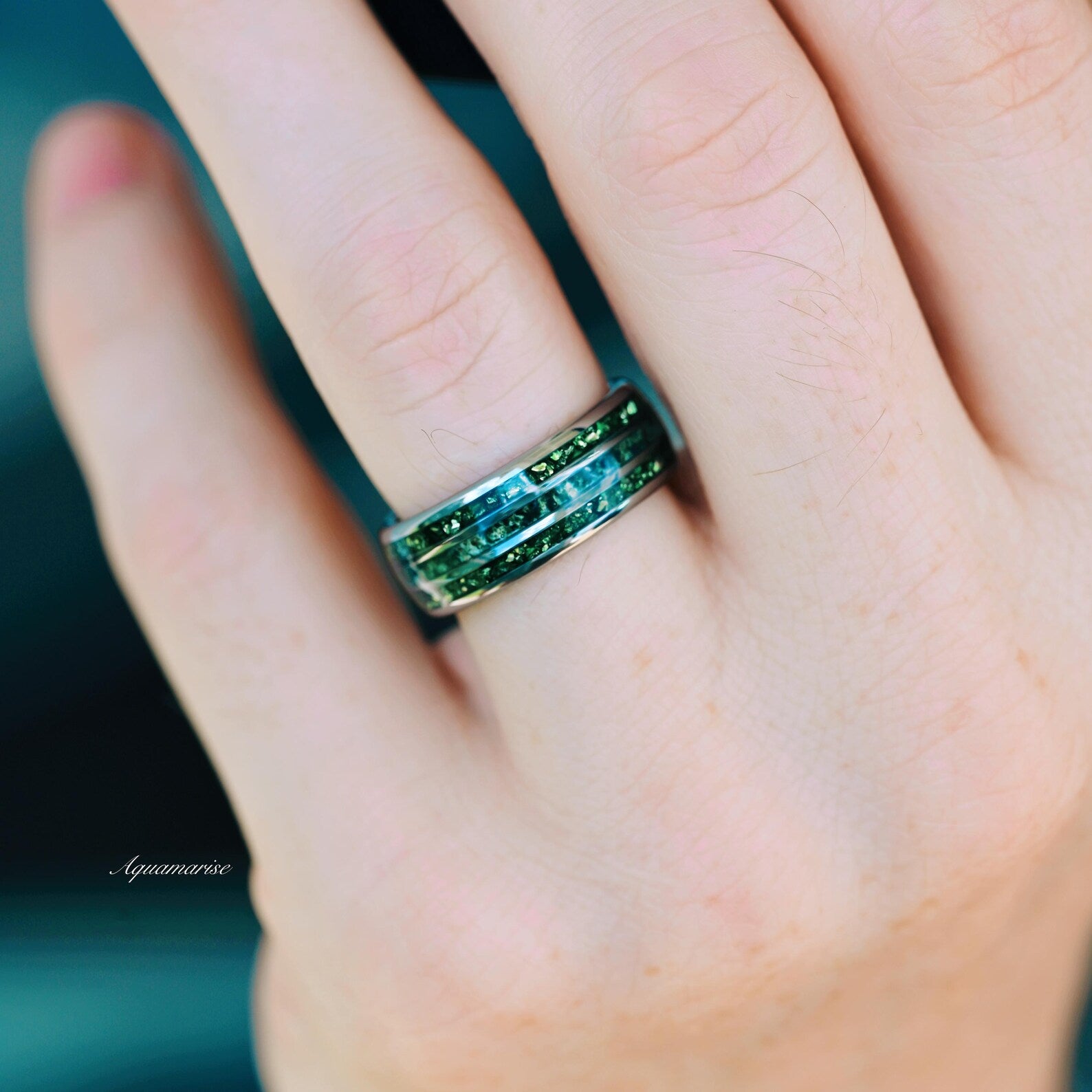 8MM Tungsten Moss Agate & Emerald Wedding Band for Men - Durable & Elegant Ring for Engagement, Anniversary, and Special Occasions