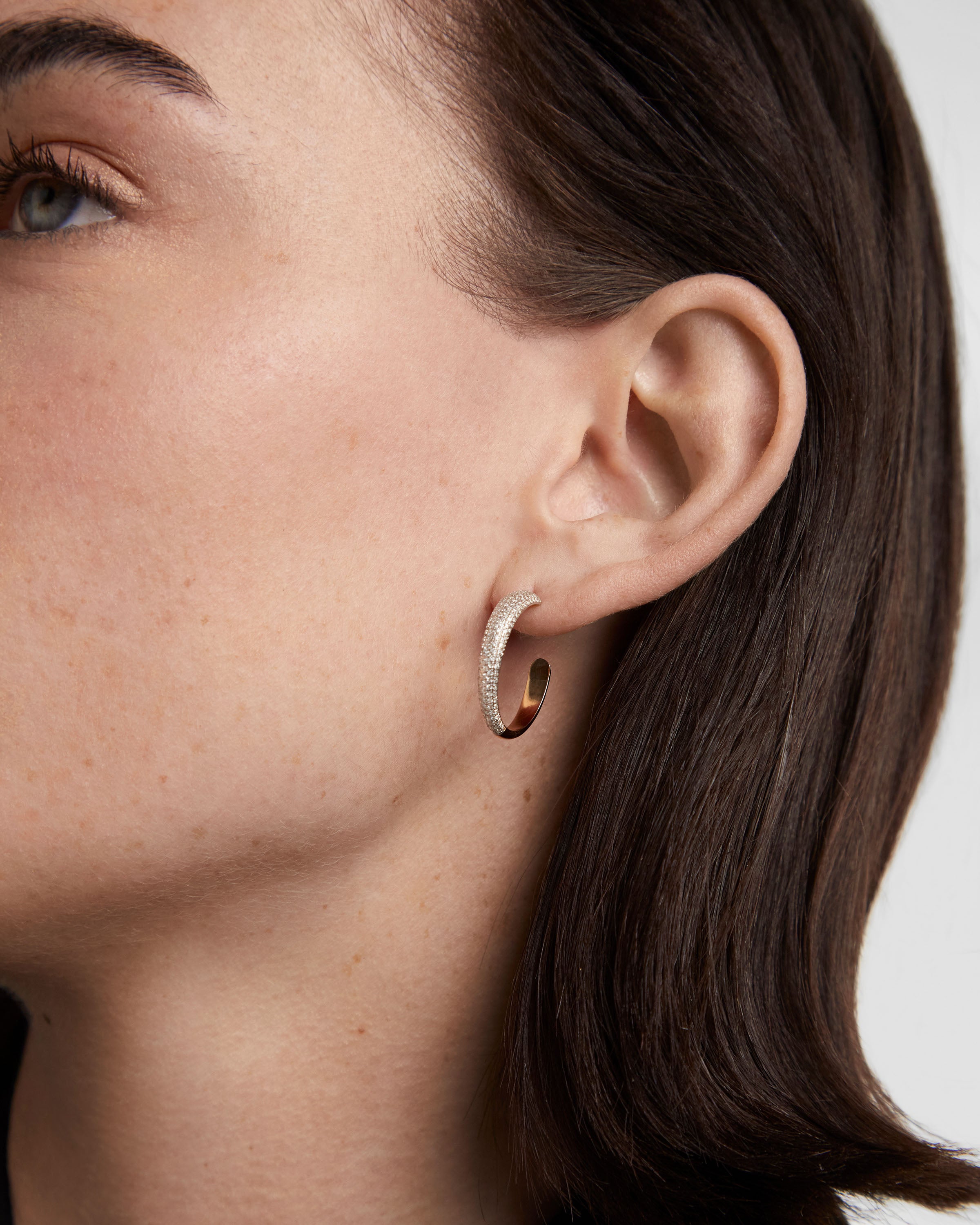 14K Gold Diamond Hoop Earrings for Women - Elegant Soho Style Hoops for Everyday Wear & Special Occasions