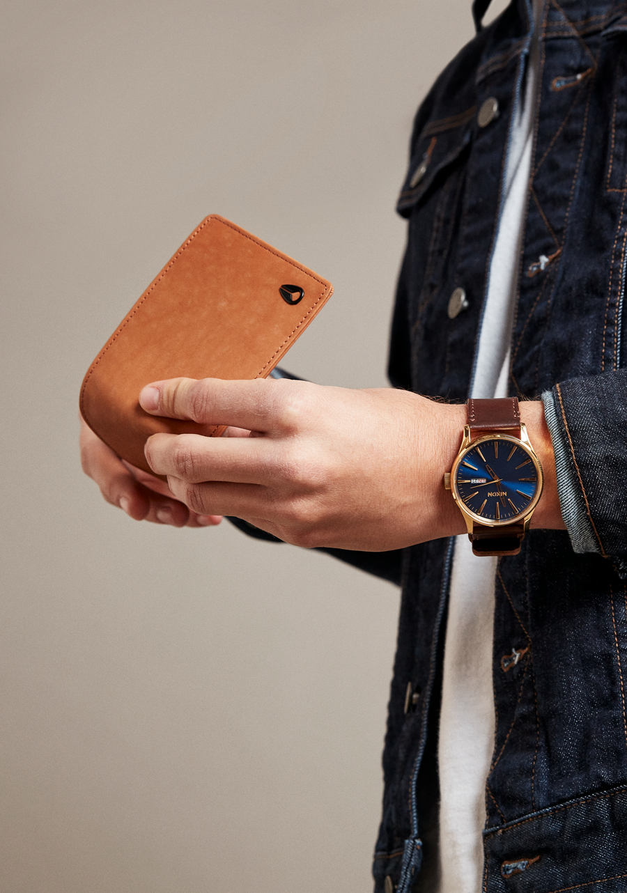 Premium Genuine Leather Wallet for Men - Classic Saddle Design | Slim RFID Blocking Bifold Wallet for Everyday Use & Travel
