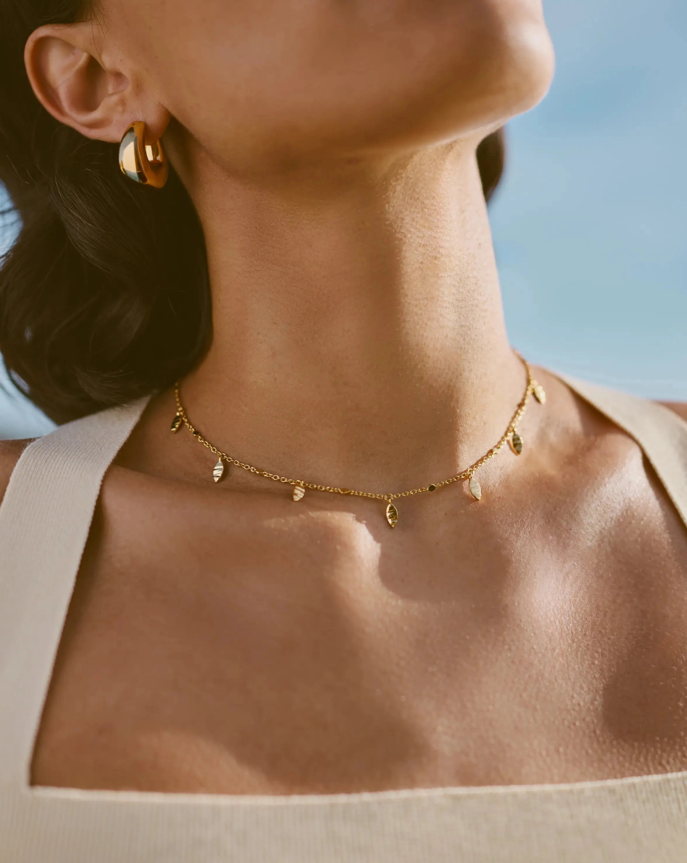 18k Gold Vermeil Leaf Charm Choker Necklace - Elegant Layering Piece for Women, Perfect for Everyday Wear & Special Occasions