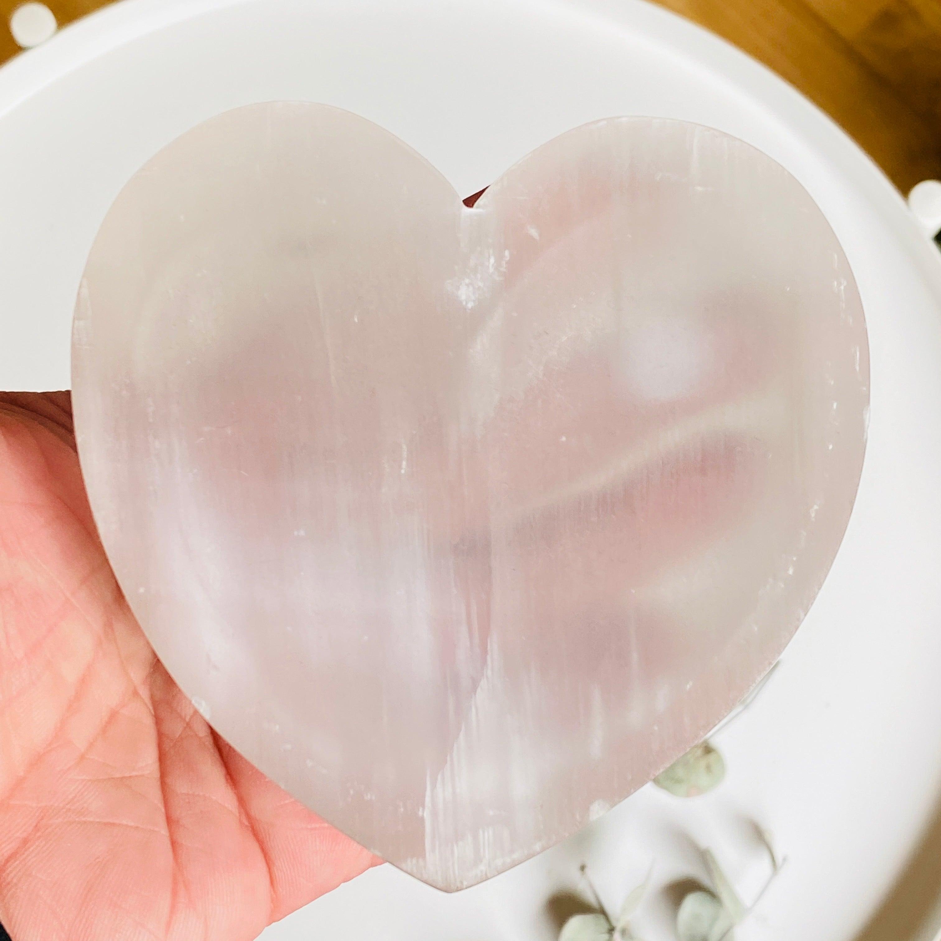 Natural Selenite Crystal Bowl - Handcrafted Healing Stone for Meditation, Reiki & Energy Cleansing - Perfect for Home Decor, Yoga & Spiritual Practices (Model C1411C)