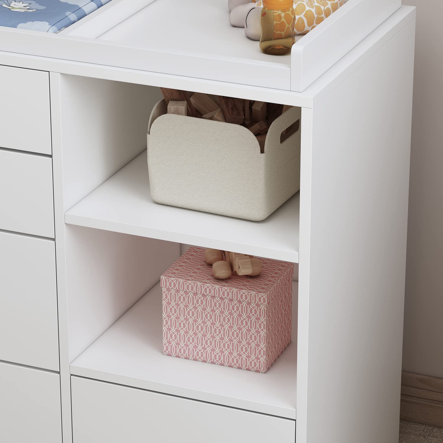 AIEGLE White 5-Drawer Baby Dresser with Storage Shelves - 47.6