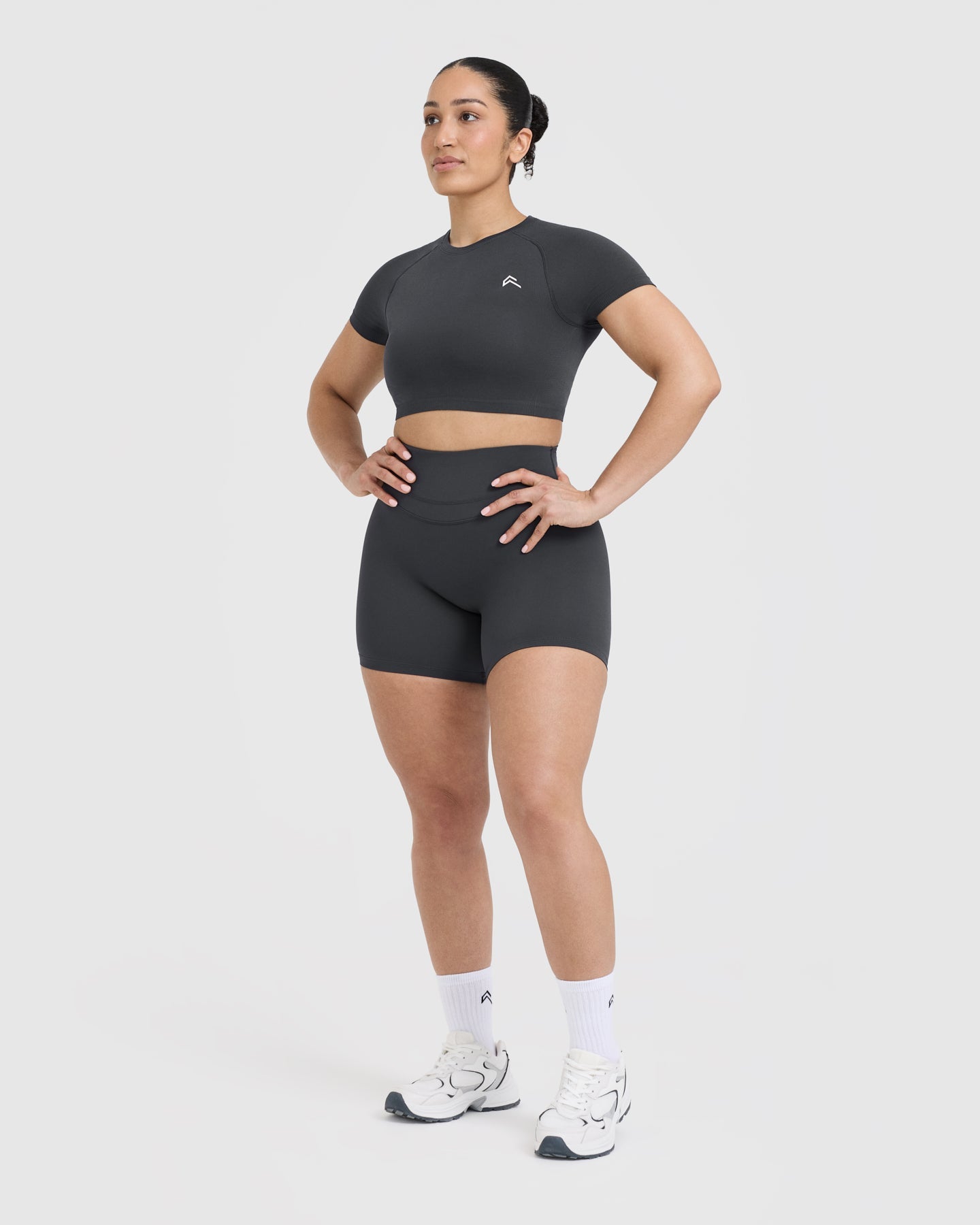 Seamless Fitted Crop Top for Women - Soft Stretch Comfortable Workout Shirt | Perfect for Yoga, Gym & Casual Wear