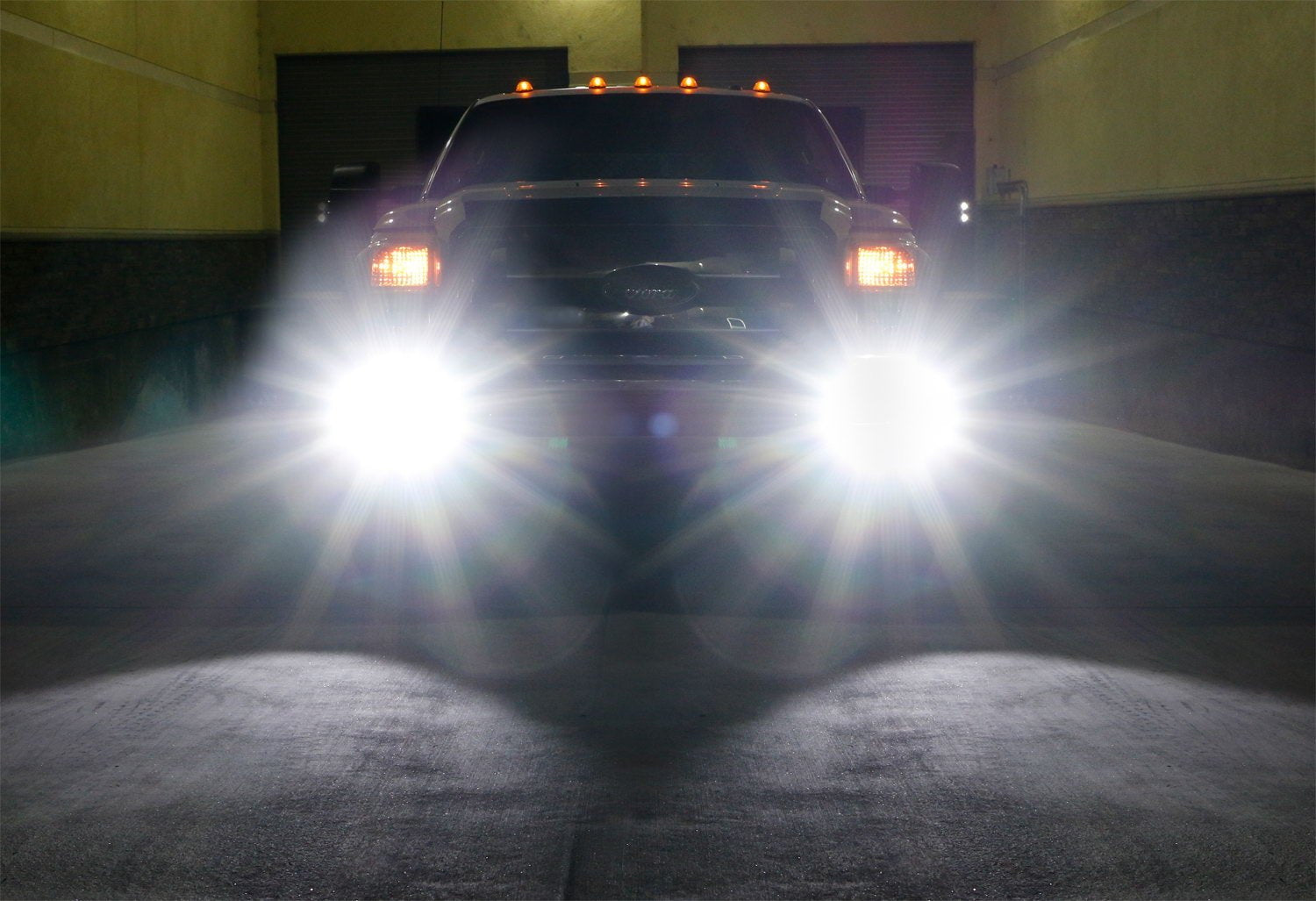 2005-2007 Ford F250 F350 F450 40W LED Fog Light Kit - 2x2 Full Set with Brackets & Wiring Harness - Durable Off-Road Lighting for Trucks, Foggy Weather & Night Driving