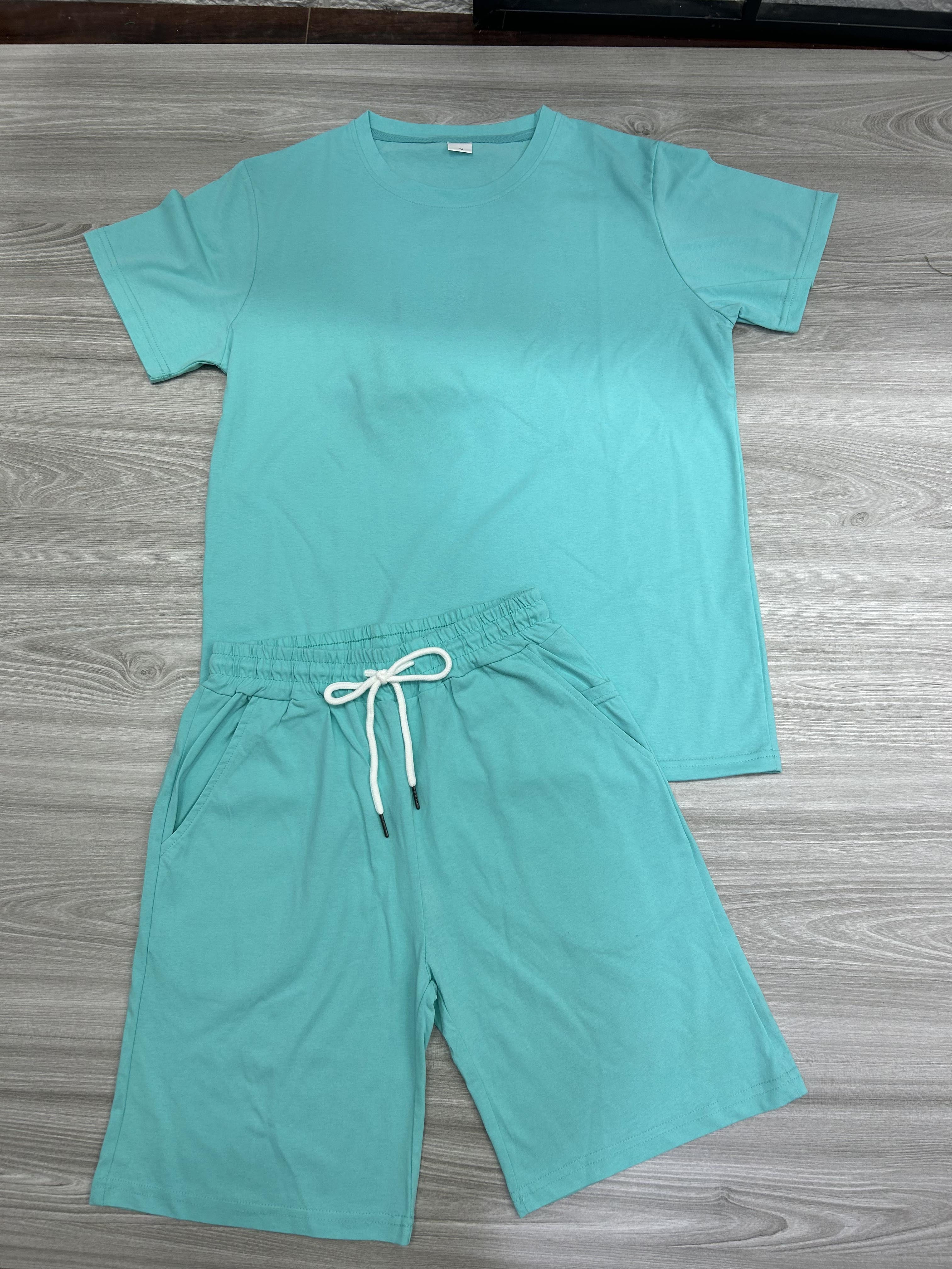 Men's Casual Short Sleeve T-Shirt and Shorts Set - Comfortable Summer Outfit for Beach, Gym, and Outdoor Activities