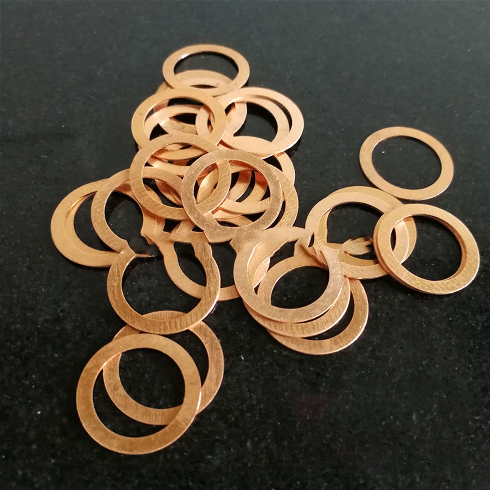 Premium M5 Copper Flat Washer Sealing Gasket - 5mm Inner Diameter, 10mm Outer Diameter, 2.5mm Thickness (20pcs) - Red Copper Round Washer for Bolt Screw Sealing - Ideal for Plumbing, Automotive, and Machinery Applications