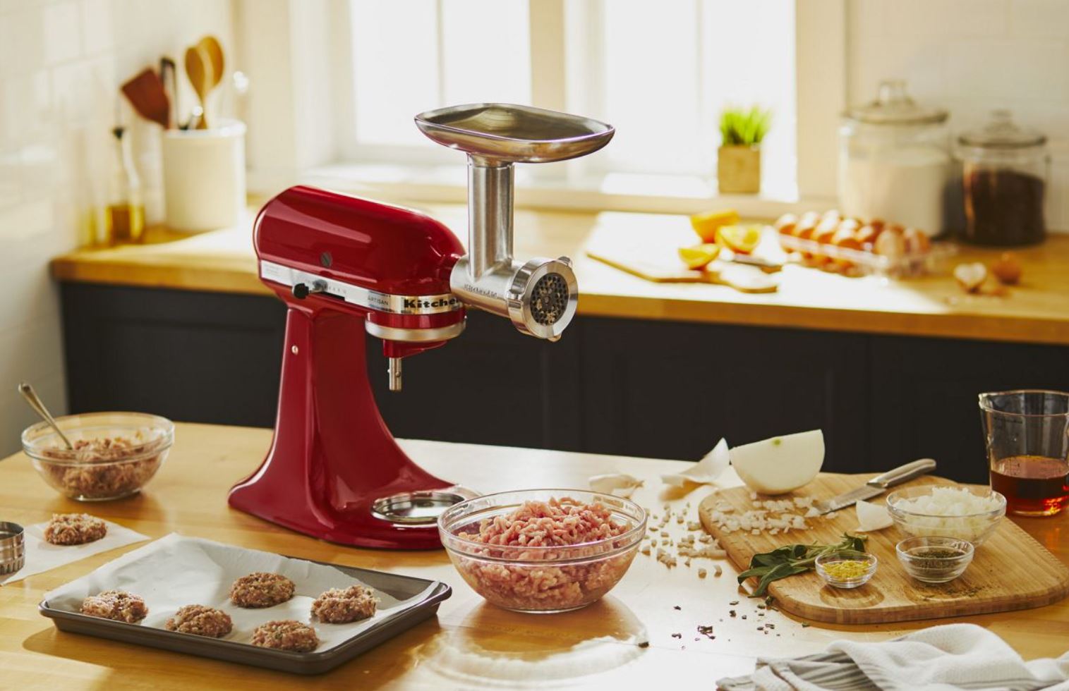 KitchenAid Metal Food Grinder Attachment for Stand Mixers - Meat Grinder & Sausage Stuffer Accessory - Perfect for Homemade Burgers, Sausages & Pet Food